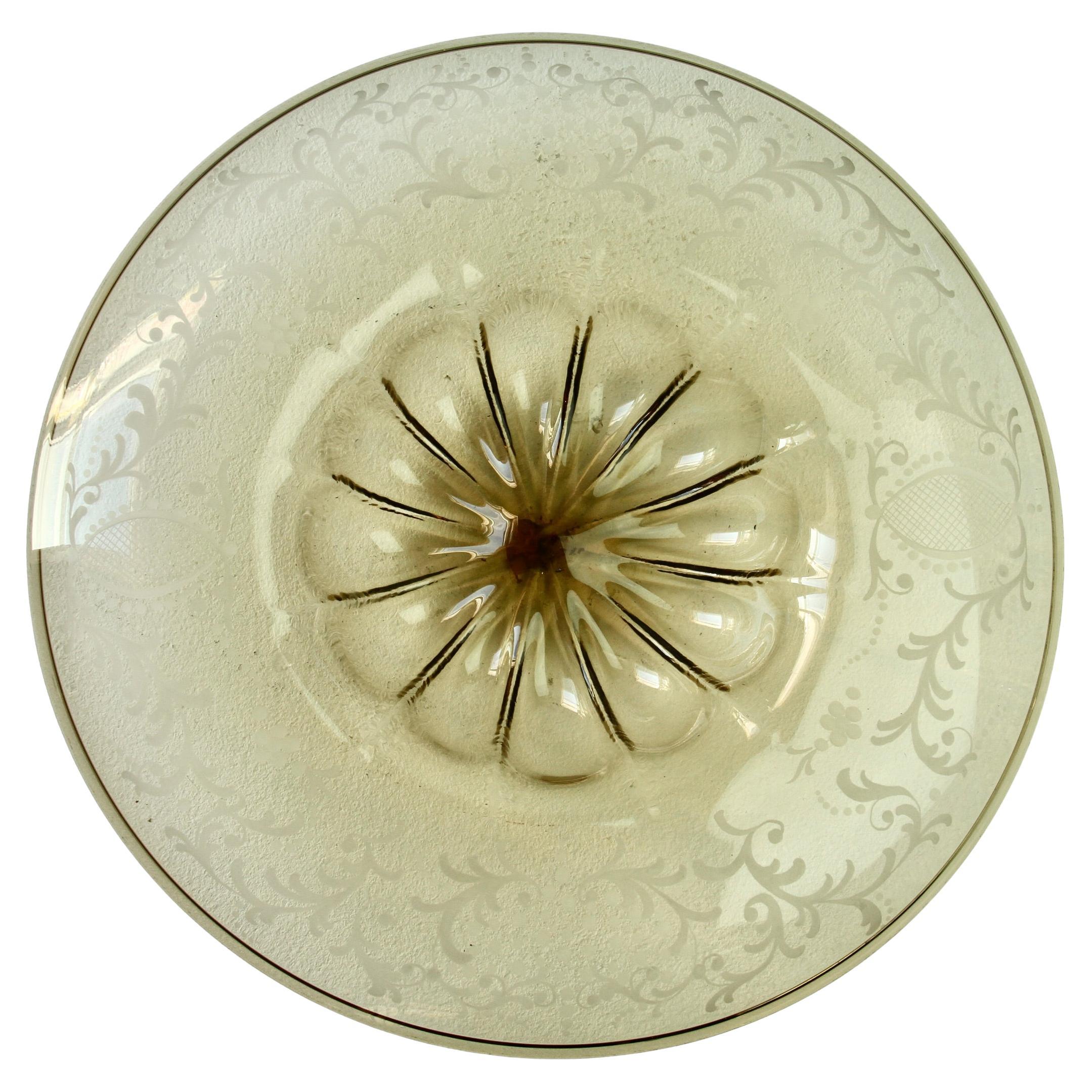 Grand bol ou plat Art Déco en verre de Murano gravé et gravé de topazes vénitiennes, années 1930 en vente