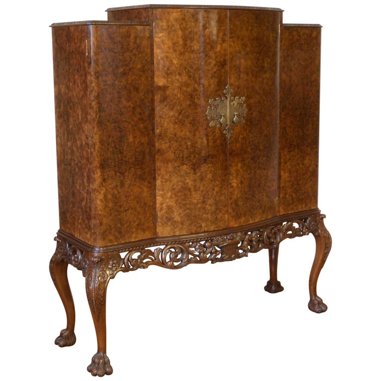 Large Art Deco Walnut Cocktail For Sale at 1stDibs