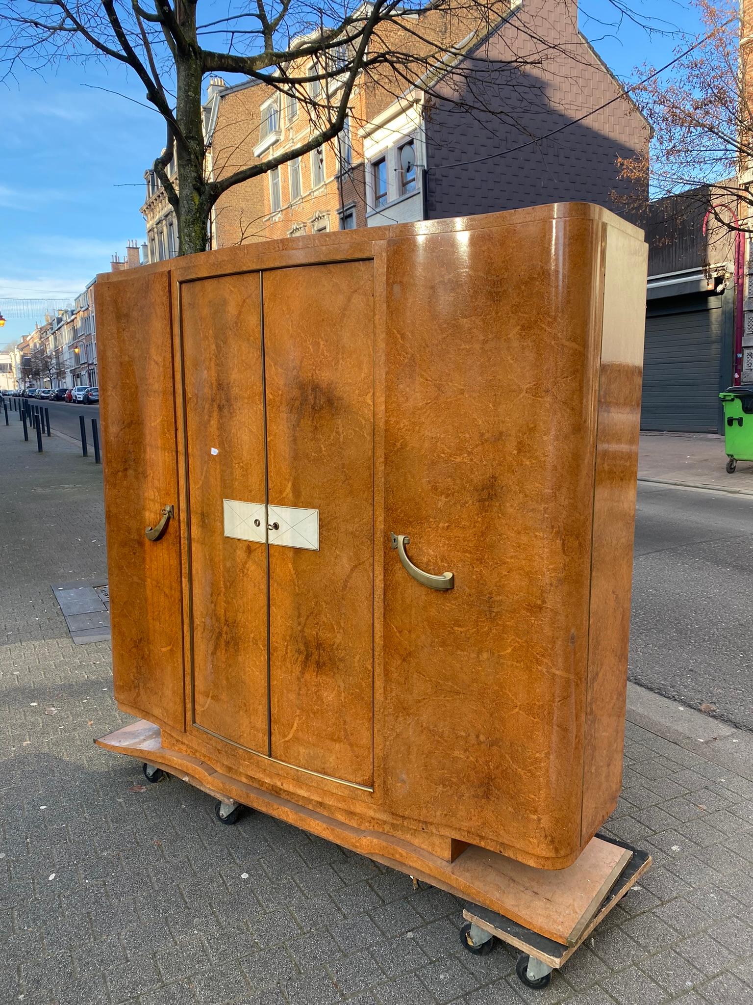 Mid-20th Century Large Art Deco Wardrobe in Amboyna Burl and Parchment circa 1930 For Sale