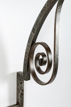 Grande console Art déco en fer forgé, vers 1930.
