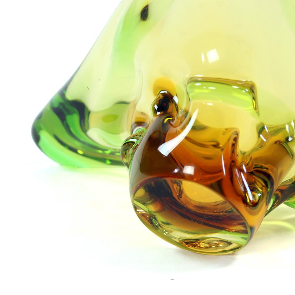 Large Art Glass Bowl By Frantisek Zemek For Glass Factory Mstisov, Czechosl For Sale 3