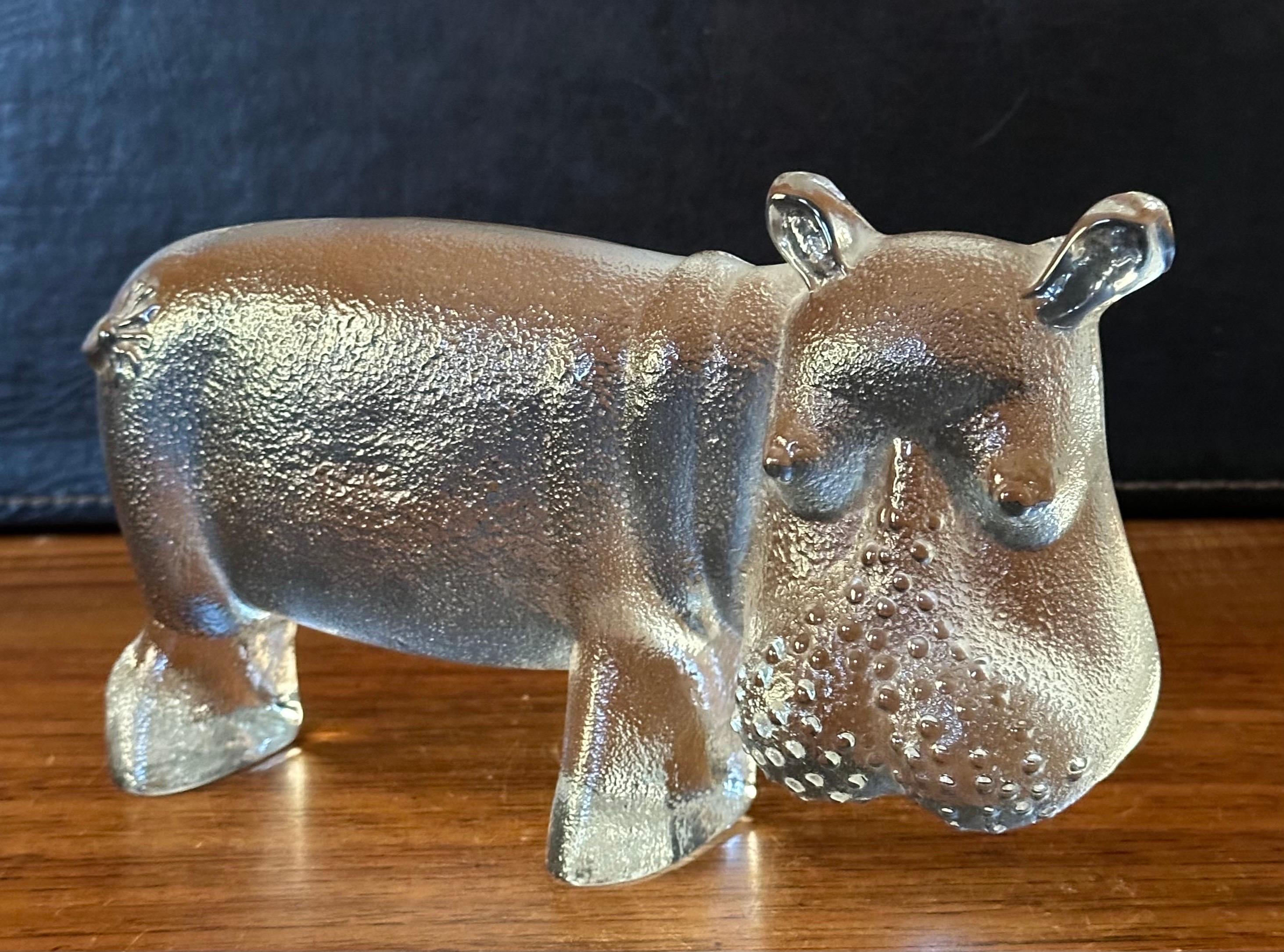 Pisapapeles/escultura grande de hipopótamo de vidrio artístico al estilo de Kosta Boda Suecia en Bueno estado para la venta en San Diego, CA