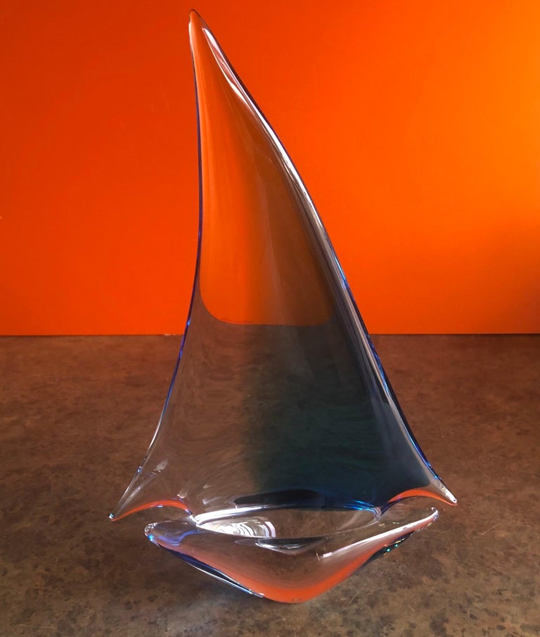 Large Art Glass Sommerso Sailboat Sculpture by Murano Glass In Good Condition In San Diego, CA