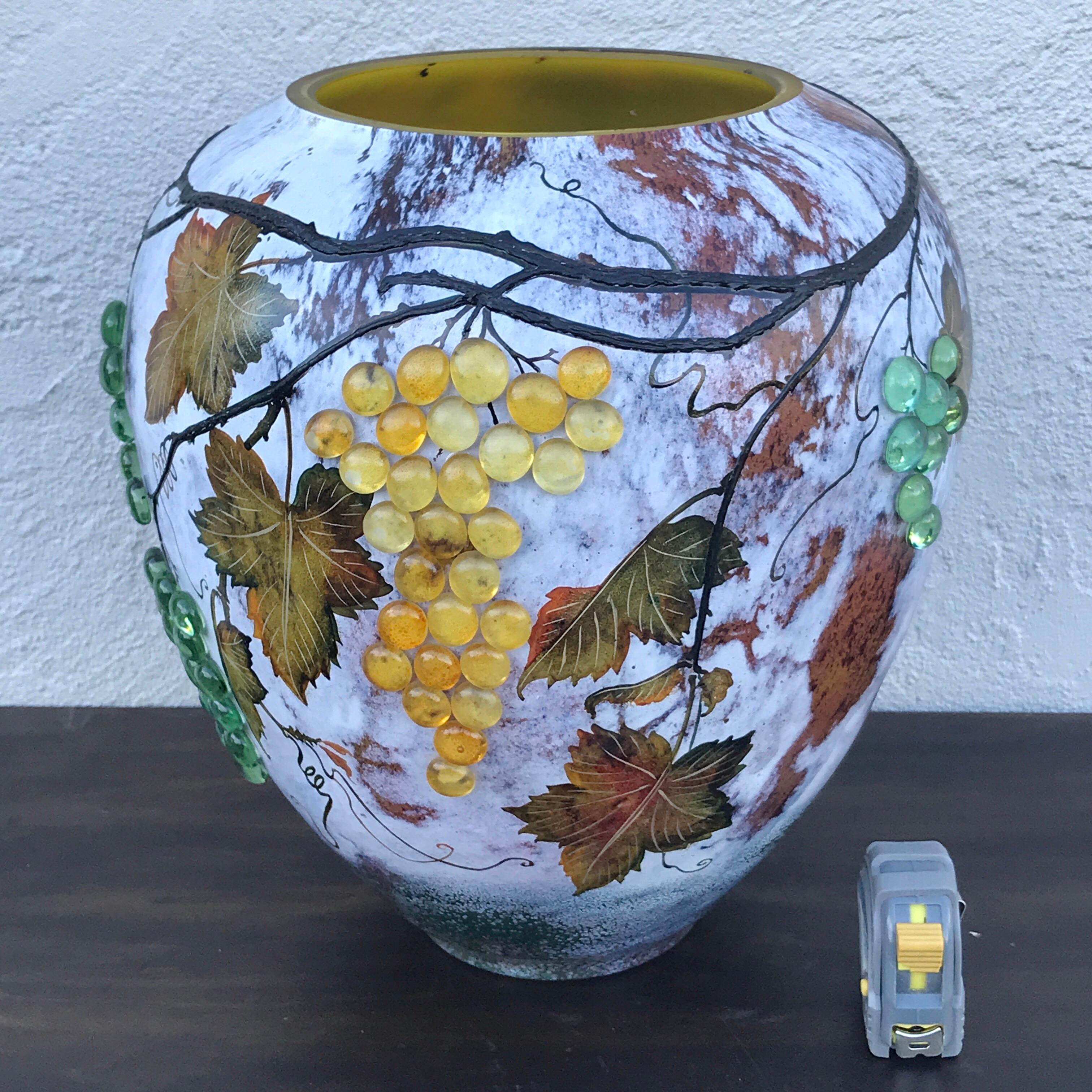 Large Art Glass Vase with Applied Grapes, after Daum Nancy For Sale 12