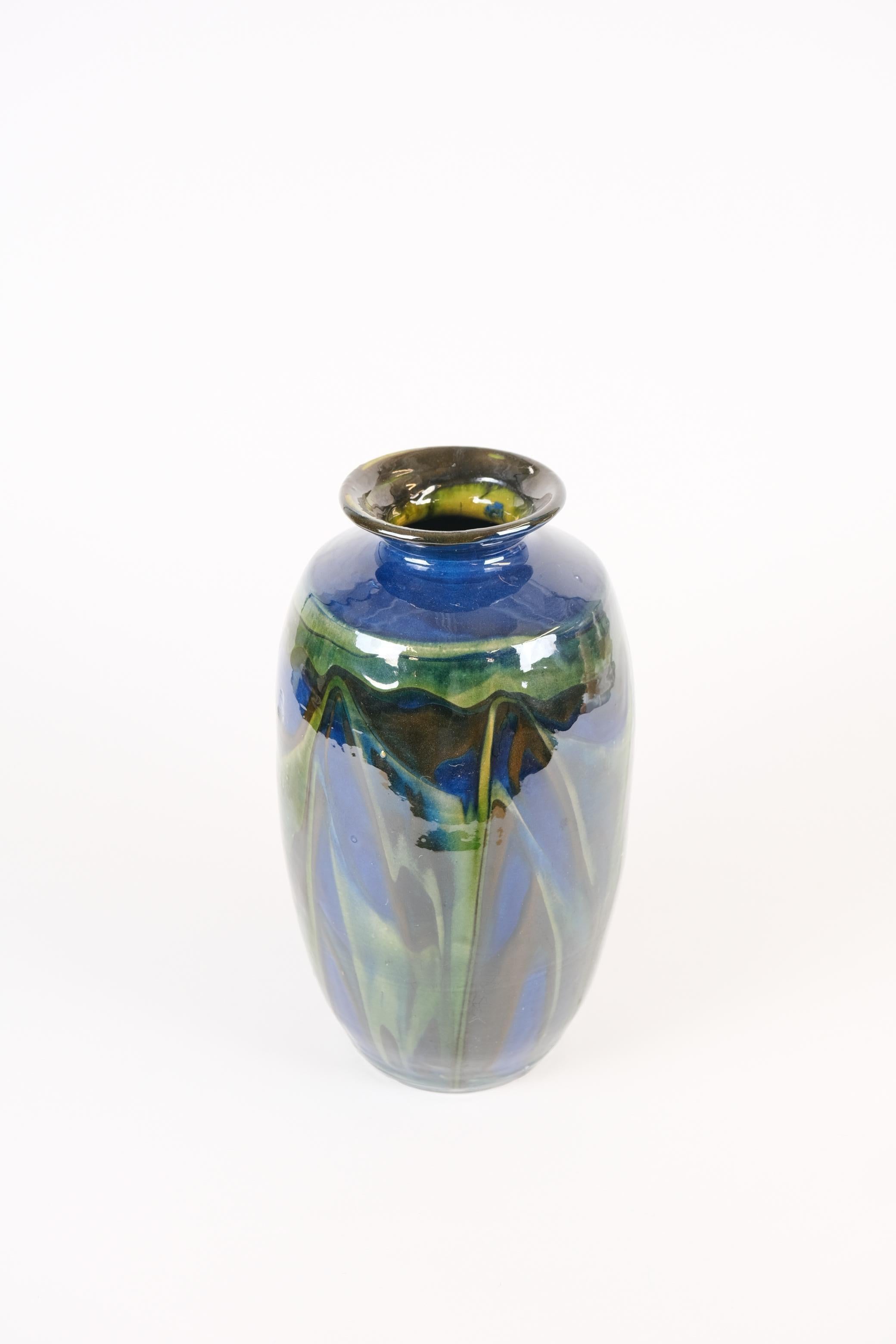 Grand vase Art nouveau à glaçure bleue et verte par Herman Kähler, Danemark c. 1900 en vente 4