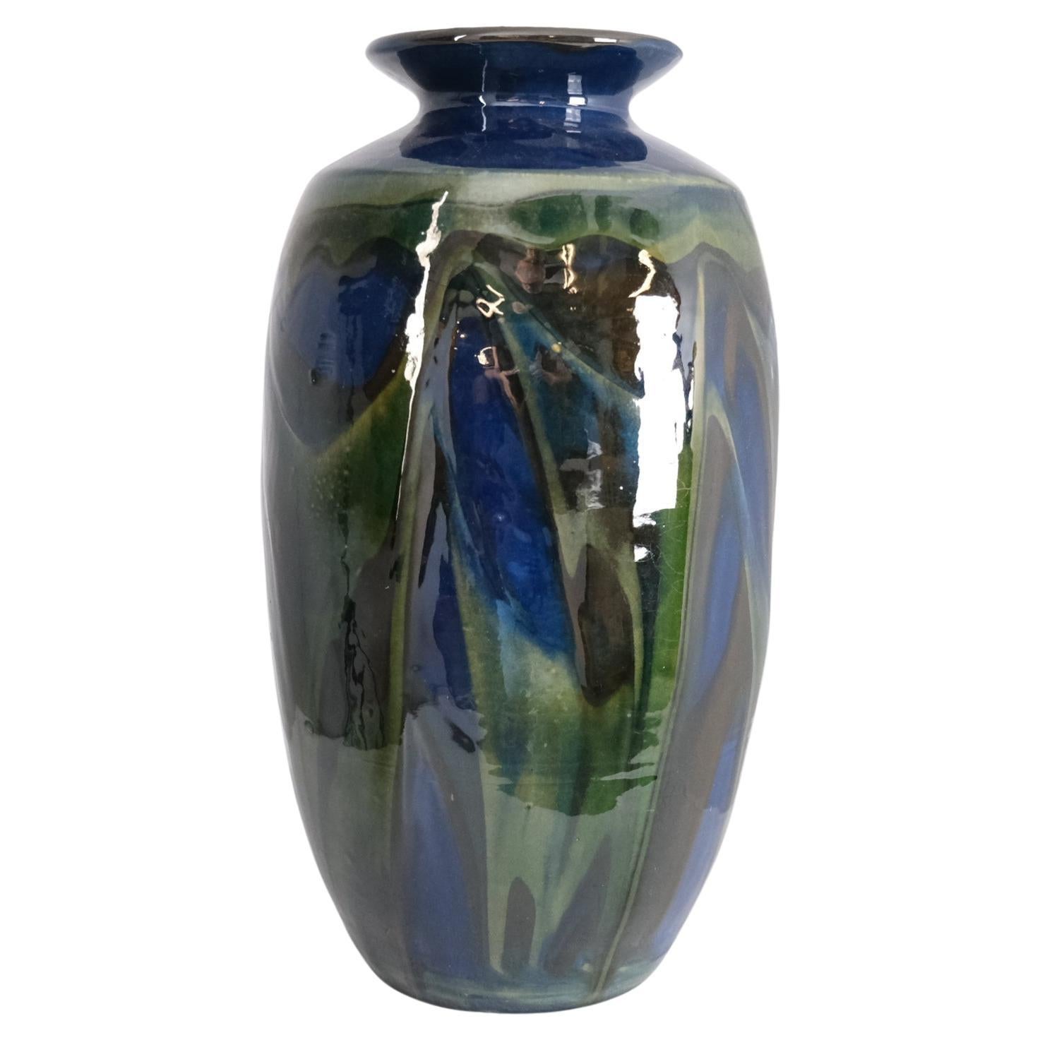 Grande vaso Art Nouveau smaltato in blu e verde di Herman Kähler, Danimarca, 1900 ca.