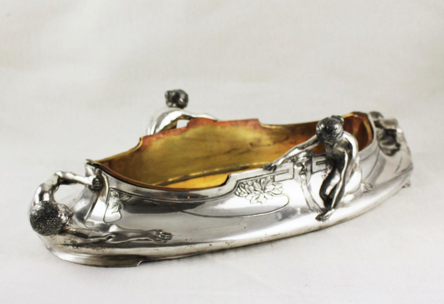 Extraordinary Art Nouveau bowl, very decorative, floral design. Outer element silver plated, inside made of tin. High quality.