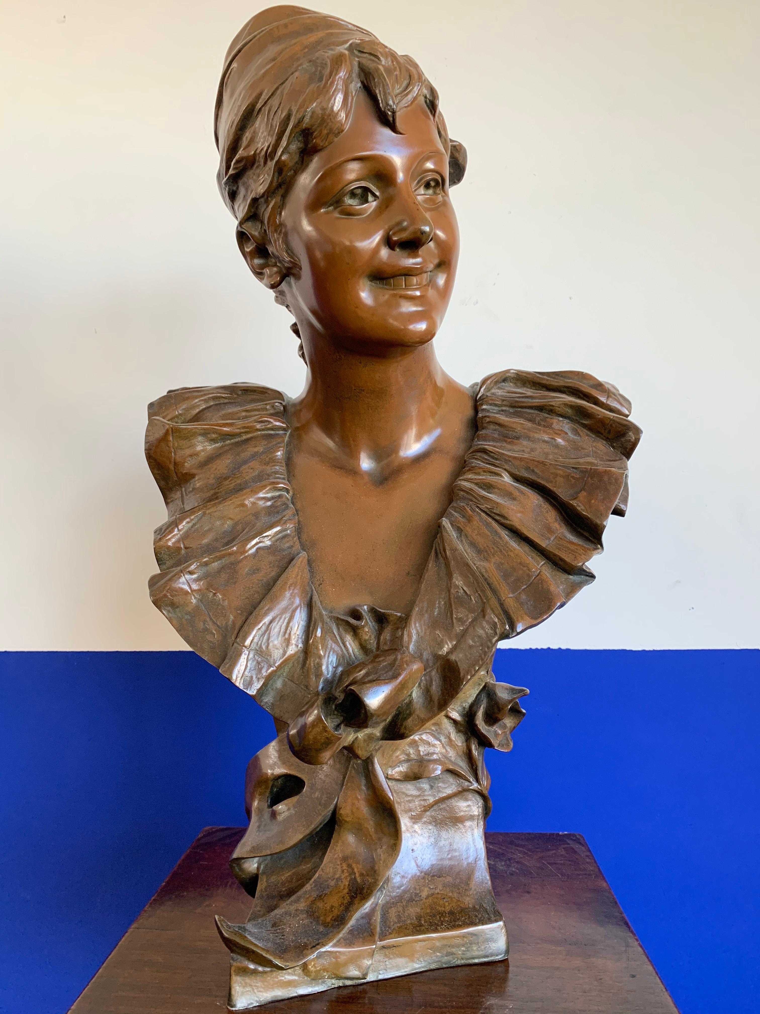 Art nouveau Grande sculpture de buste de femme en bronze Art Nouveau de Georges Van der Straeten, Paris en vente