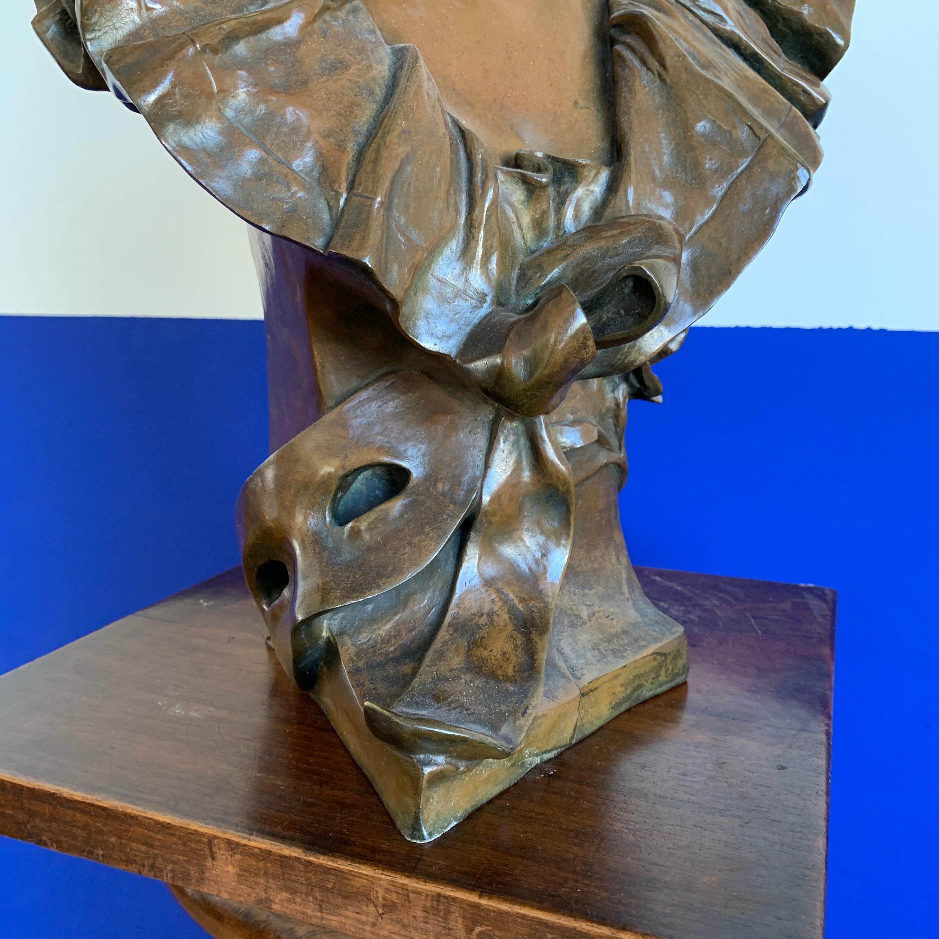 Belgian Large Art Nouveau Bronze Lady Bust Sculpture by Georges Van der Straeten, Paris For Sale