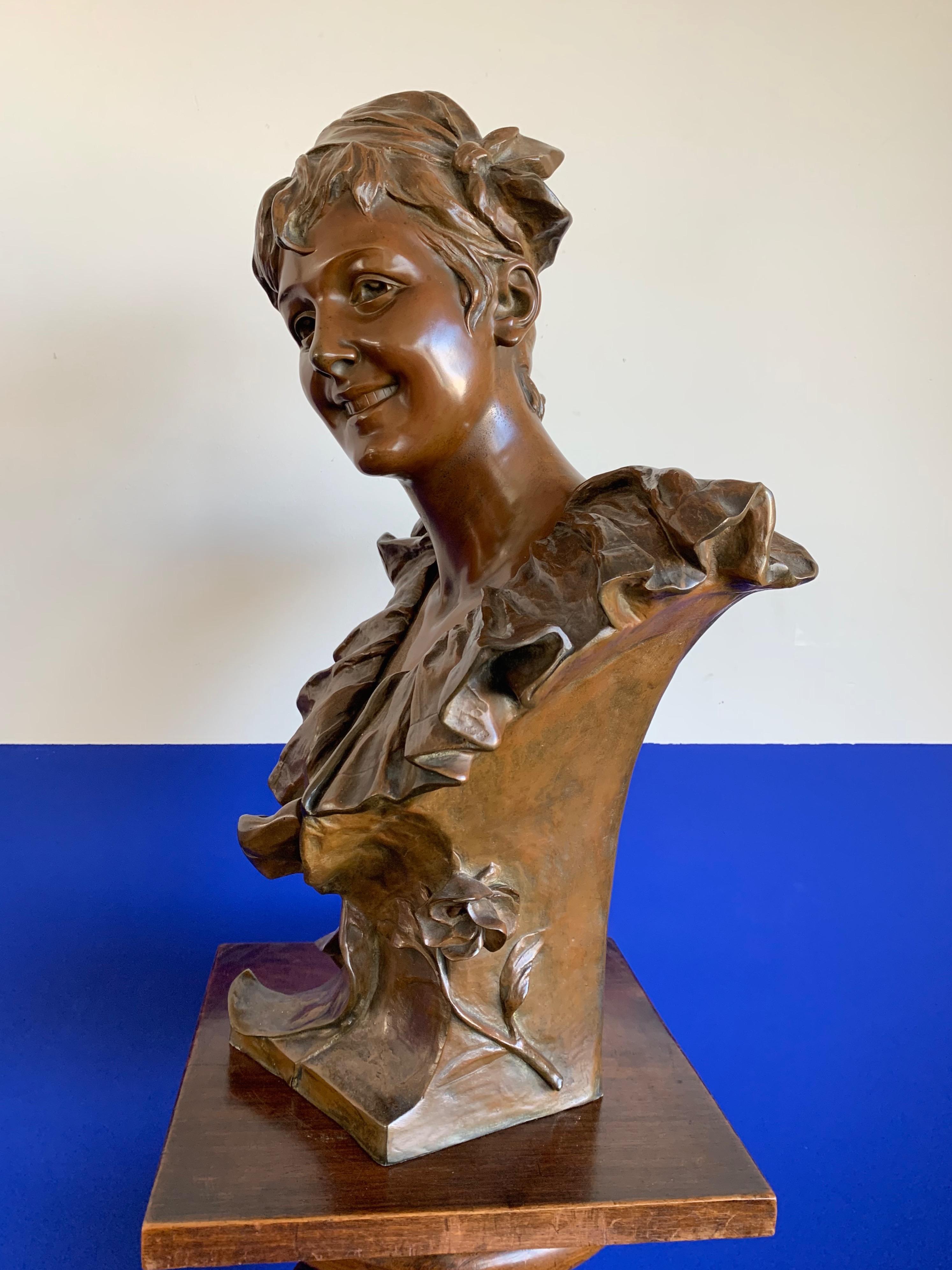 Large Art Nouveau Bronze Lady Bust Sculpture by Georges Van der Straeten, Paris For Sale 1