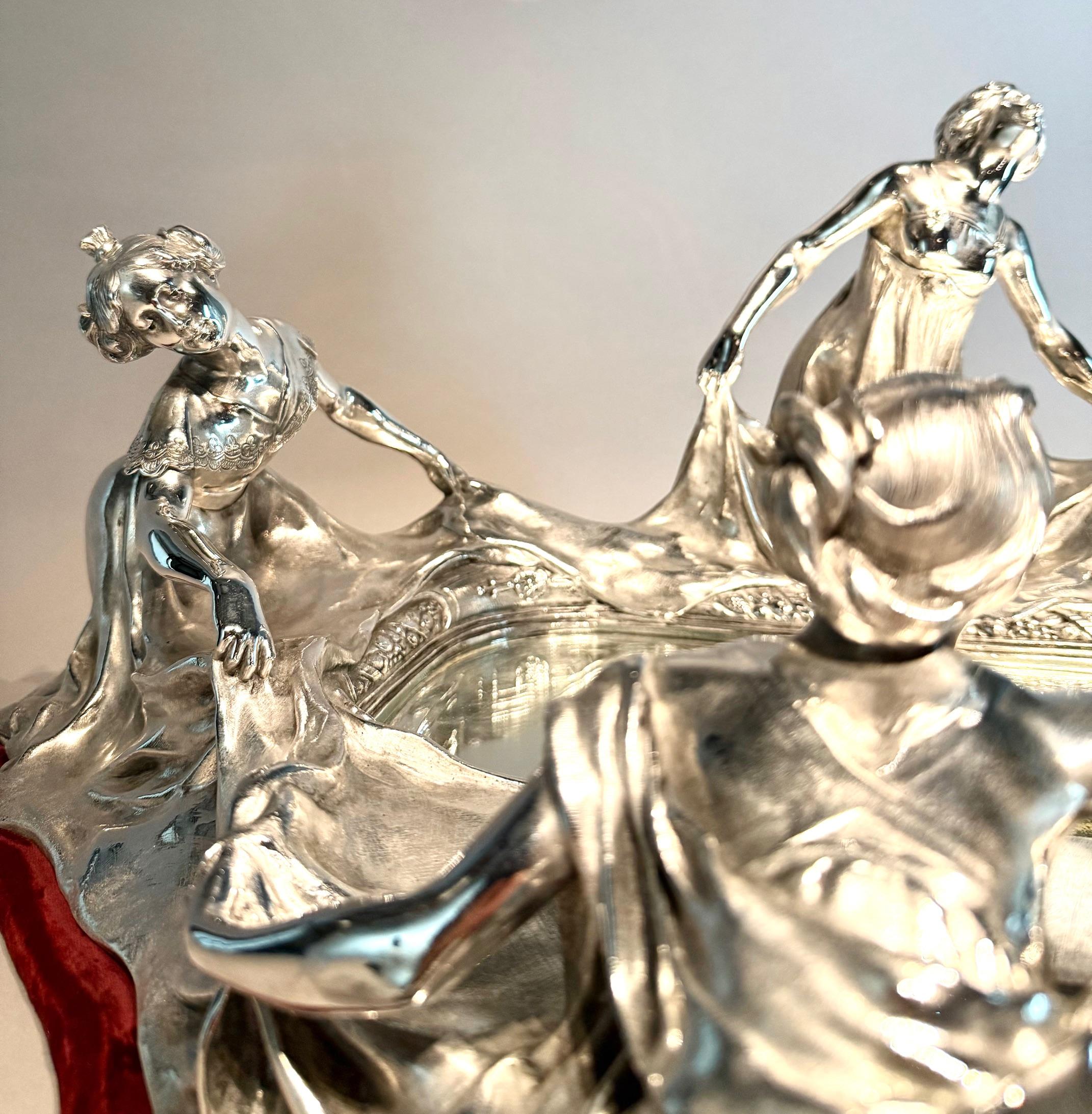 Large Art Nouveau bronze Silver-Plated Centerpiece. Circa 1900s. For Sale 3