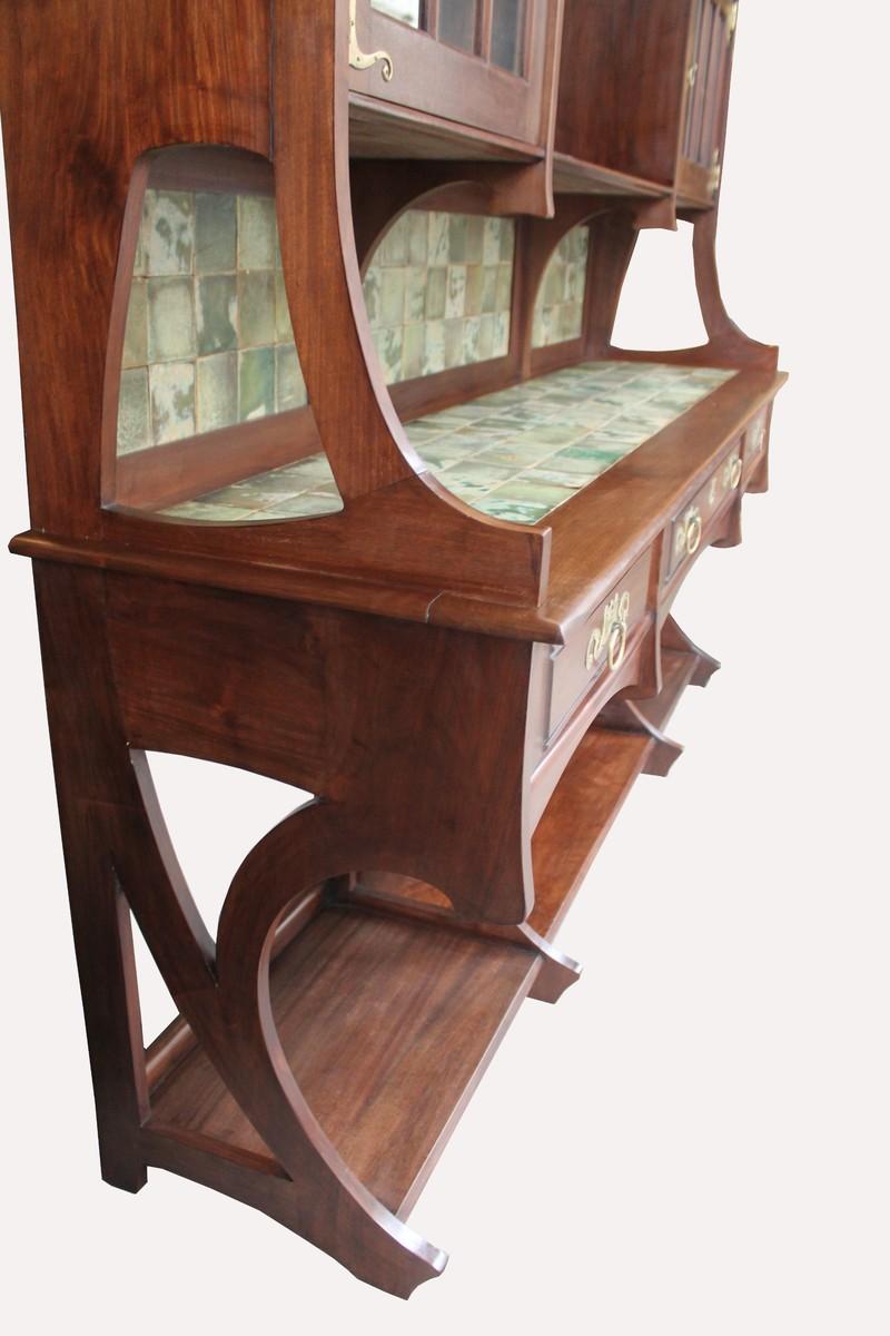 Large Art Nouveau Buffet, by Gustave Serrurier-Bovy In Good Condition In Brussels, BE
