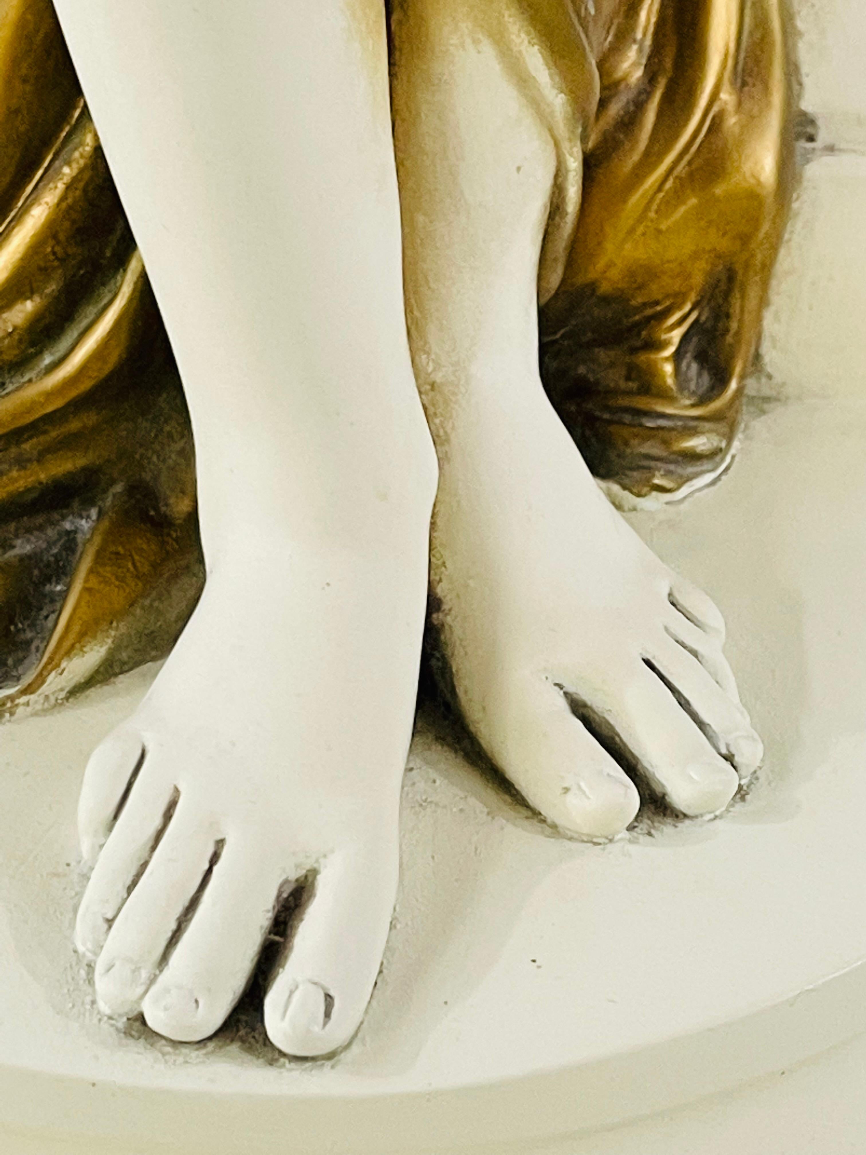 Grande sculpture de nymphes féminines en porcelaine Art Nouveau par Granitex en vente 4