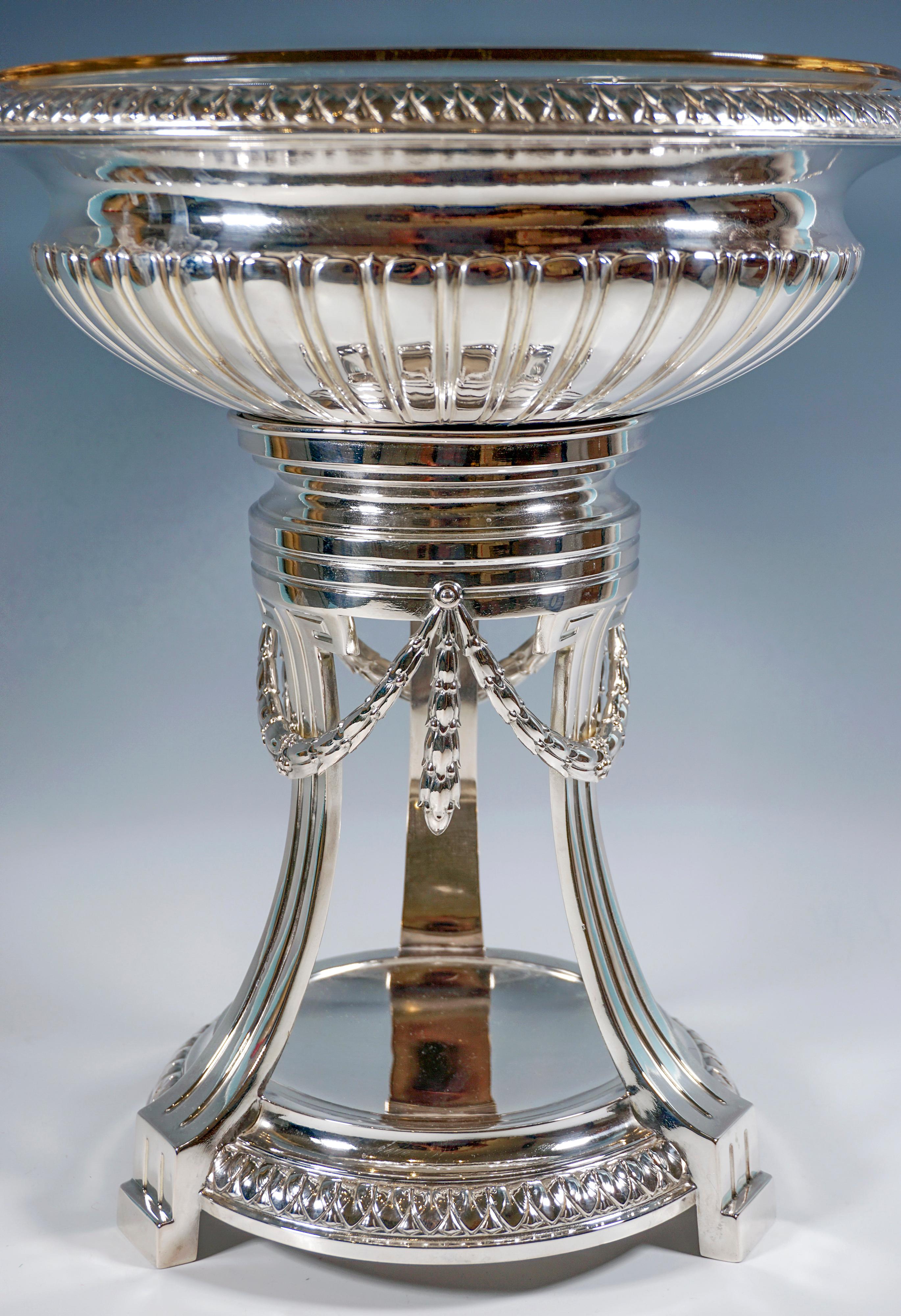 Large Art Nouveau Silver Centerpiece With Original Glass Insert, Germany, c 1915 In Good Condition In Vienna, AT