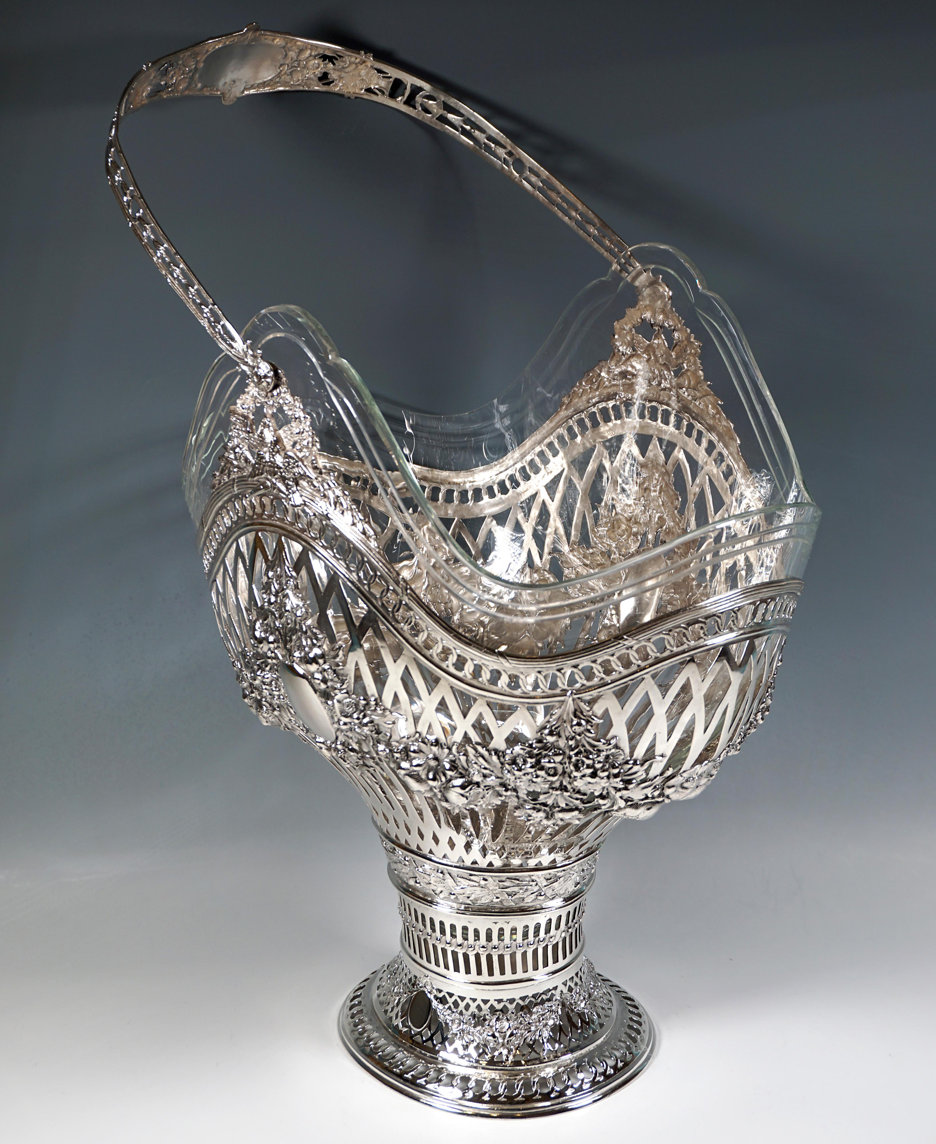 Gran cesta Art Nouveau con asa de plata e inserto de cristal, Jean Schlingloff, 1910 principios del siglo XX