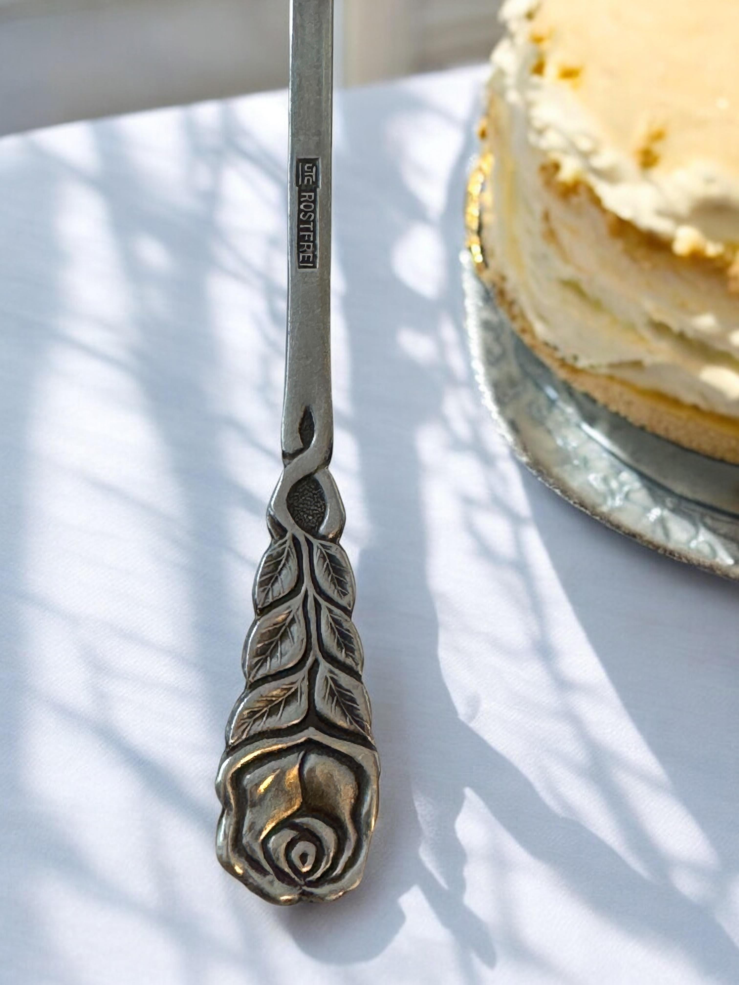 Großes, versilbertes Besteck im Jugendstil Hildesheim-Kake im Art nouveau-Stil, Shovel 1960er Jahre im Angebot 11