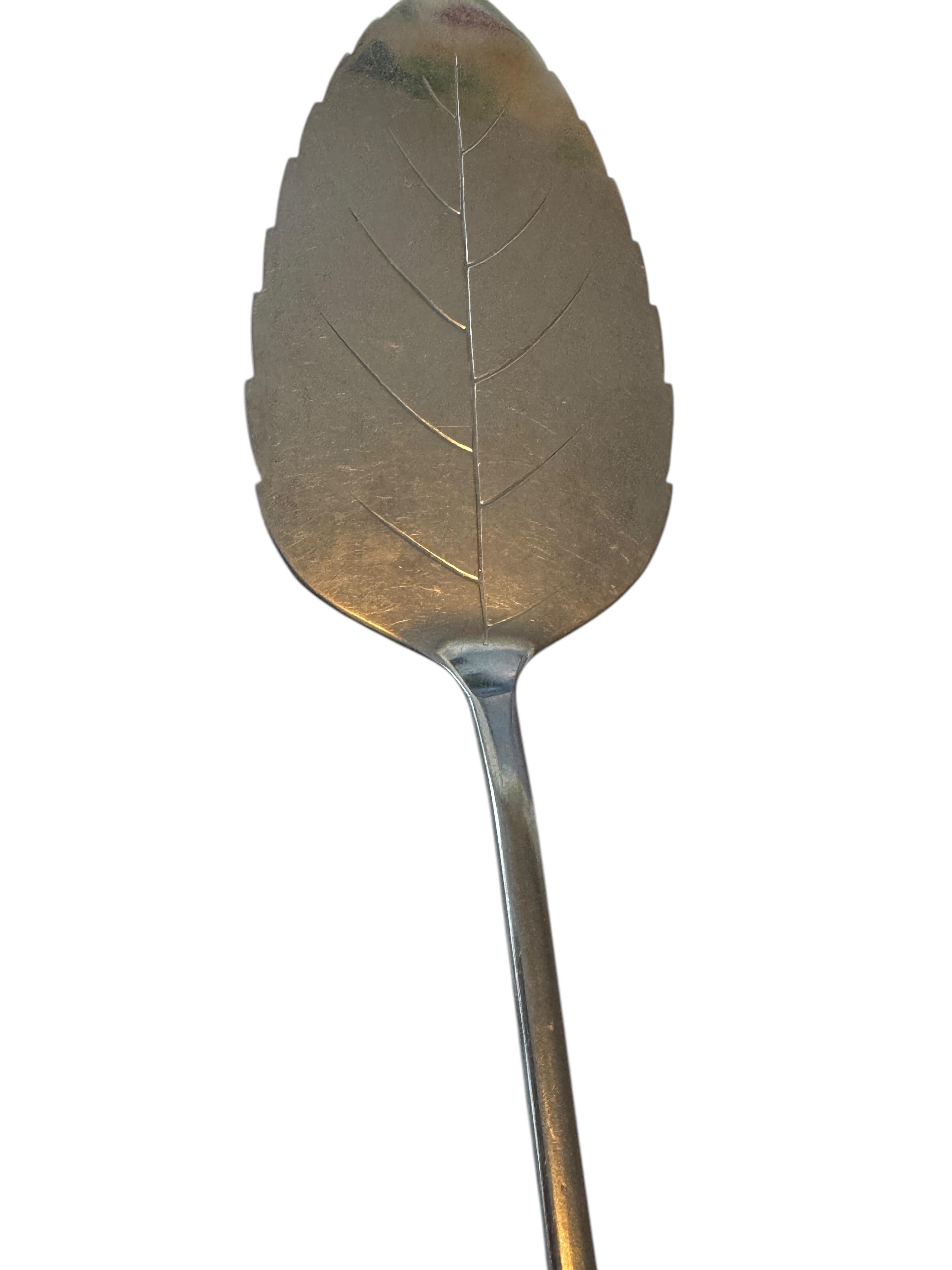 Großes, versilbertes Besteck im Jugendstil Hildesheim-Kake im Art nouveau-Stil, Shovel 1960er Jahre im Zustand „Gut“ im Angebot in Nuernberg, DE
