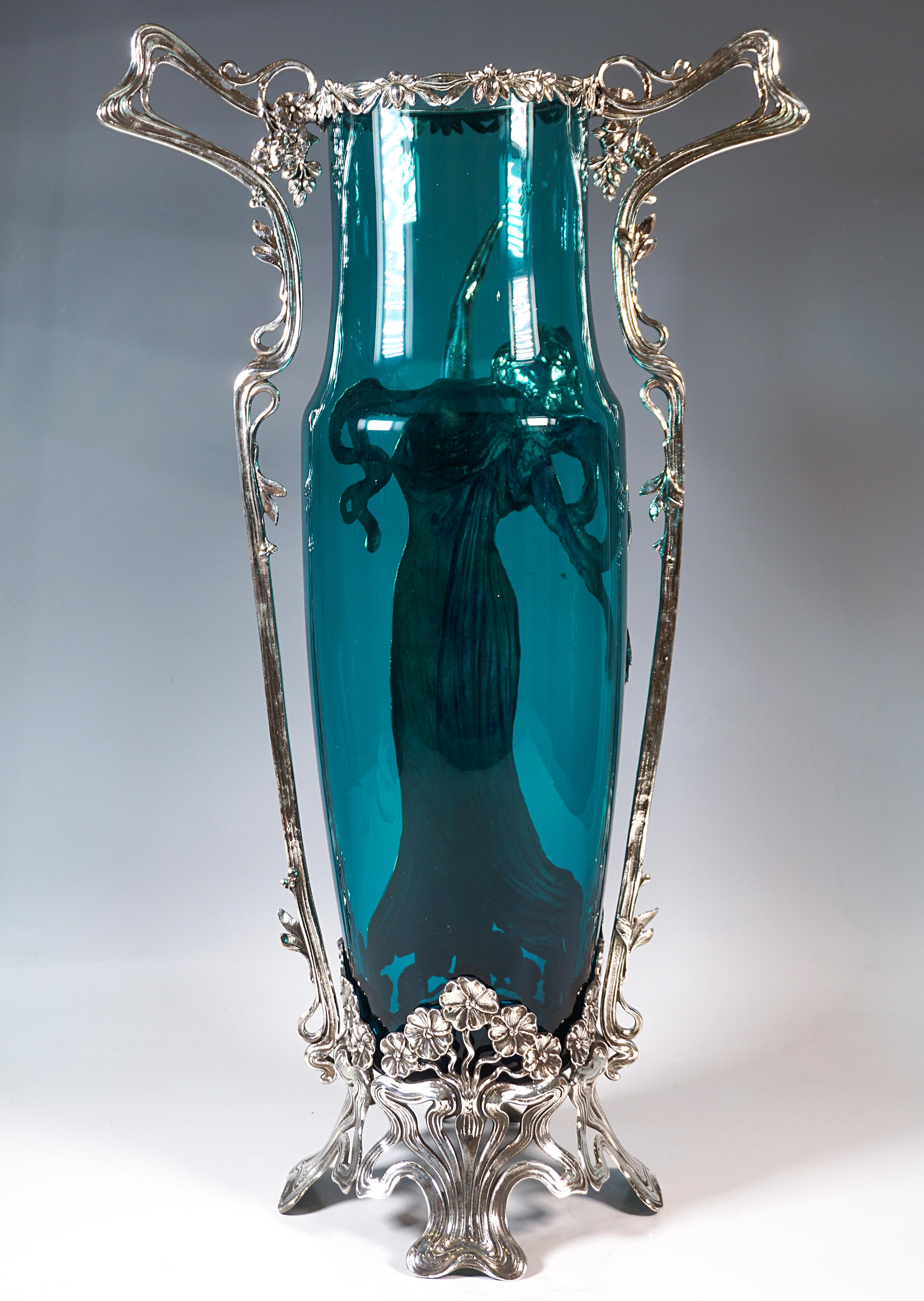 Große Jugendstilvase mit Plasitkfigur & Originalglas, WMF Deutschland um 1910 (Art nouveau) im Angebot