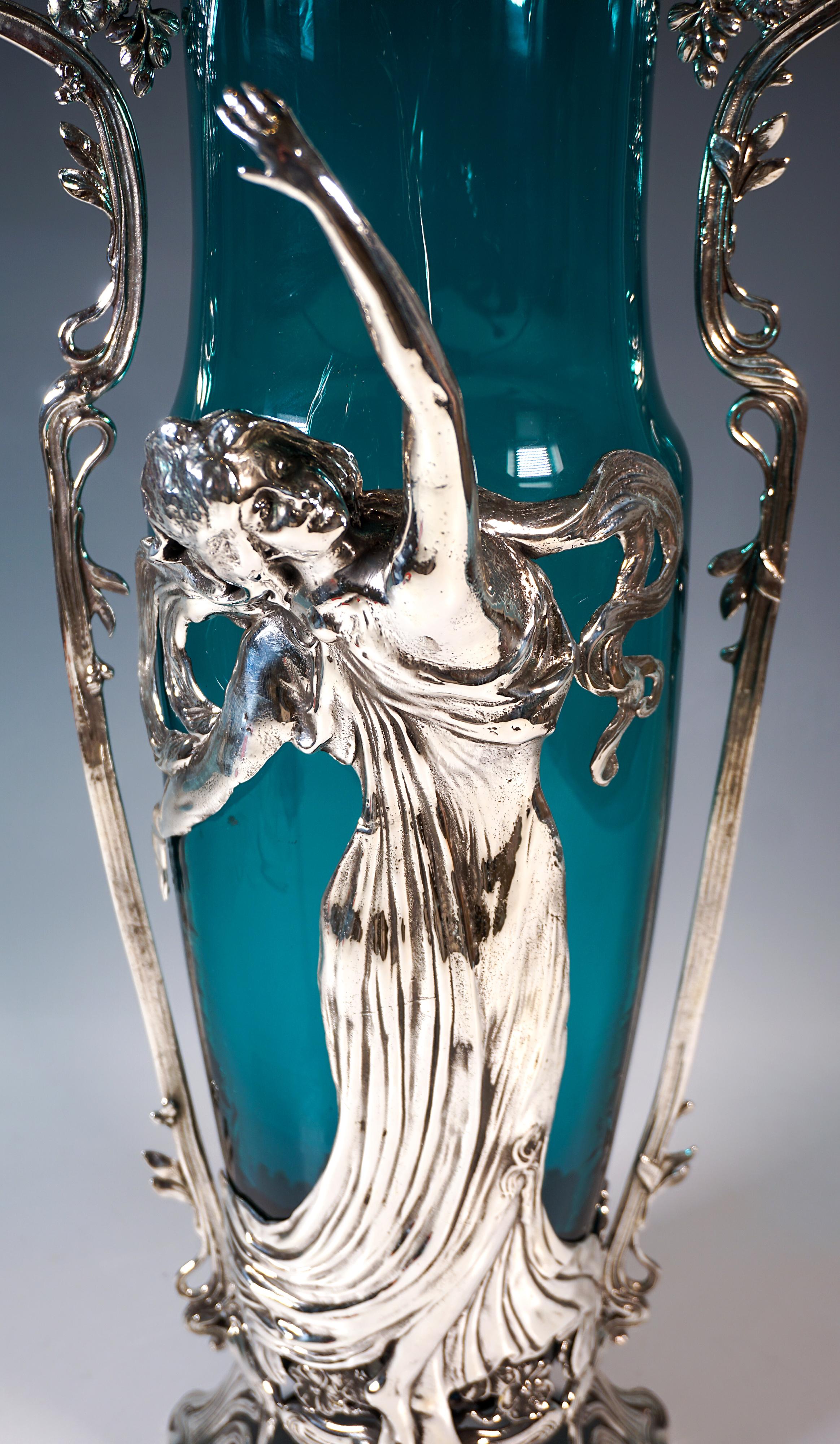 Große Jugendstilvase mit Plasitkfigur & Originalglas, WMF Deutschland um 1910 (Metall) im Angebot