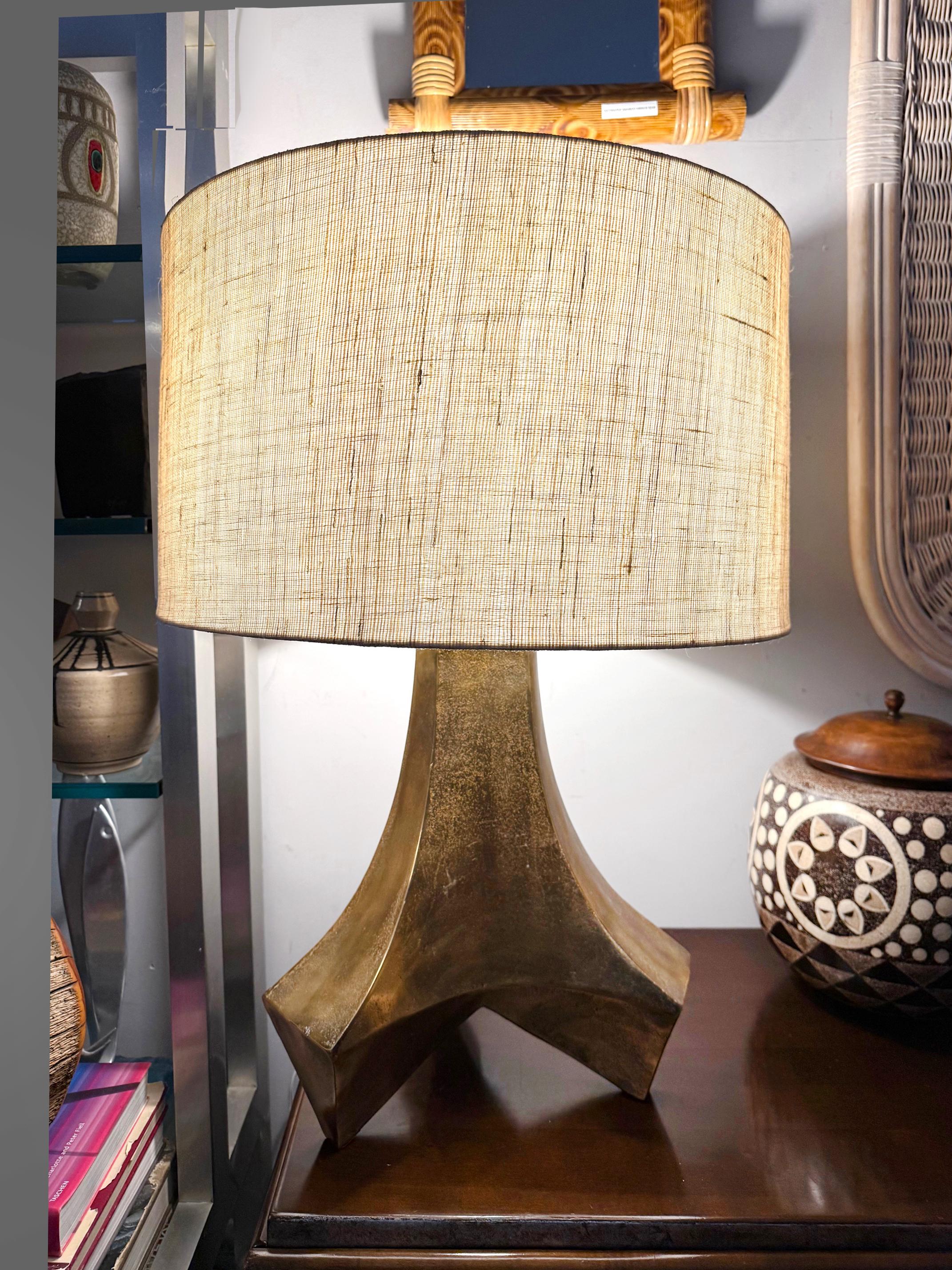 Large Arteiors Patinated Abstract Brutalist Table Lamps, Original Shades included. 


Offered for sale is a large and substantial pair of impressive Brutalist metal table lamps with a lightly aged bronze patina. The lamp's unusual formed bases are