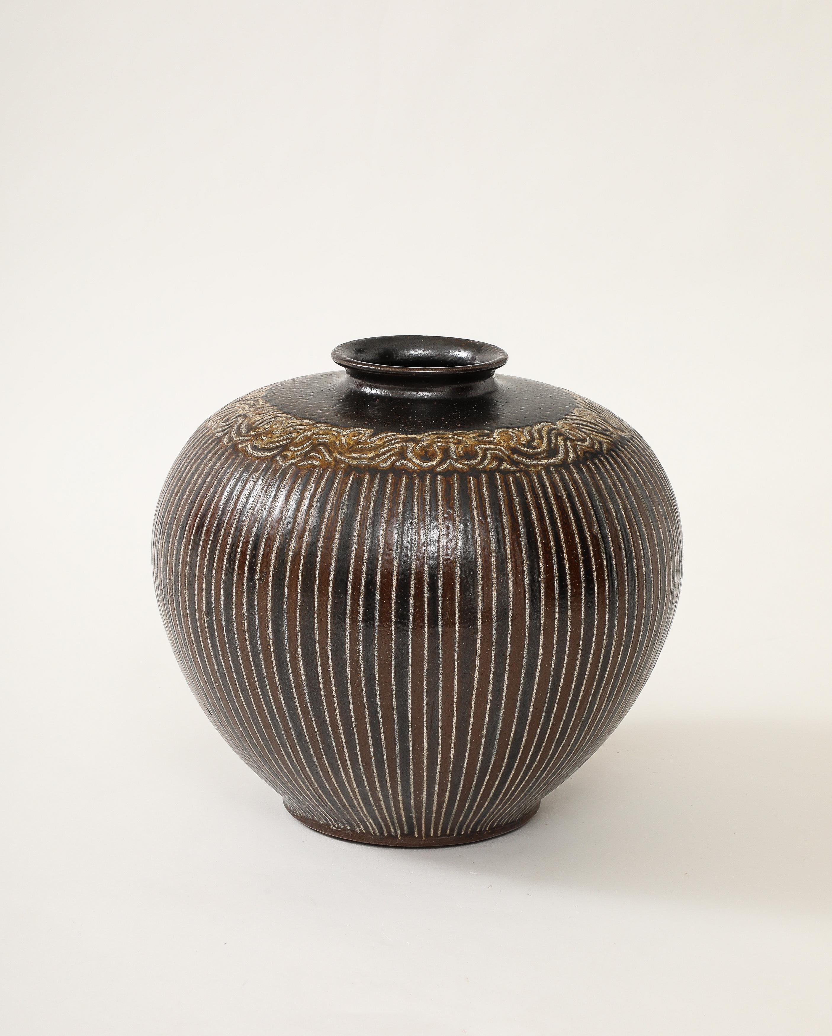 Large Arthur Andersson Floor Vase, Wallåkra, Sweden, c. 1950's, signed In Good Condition For Sale In Brooklyn, NY