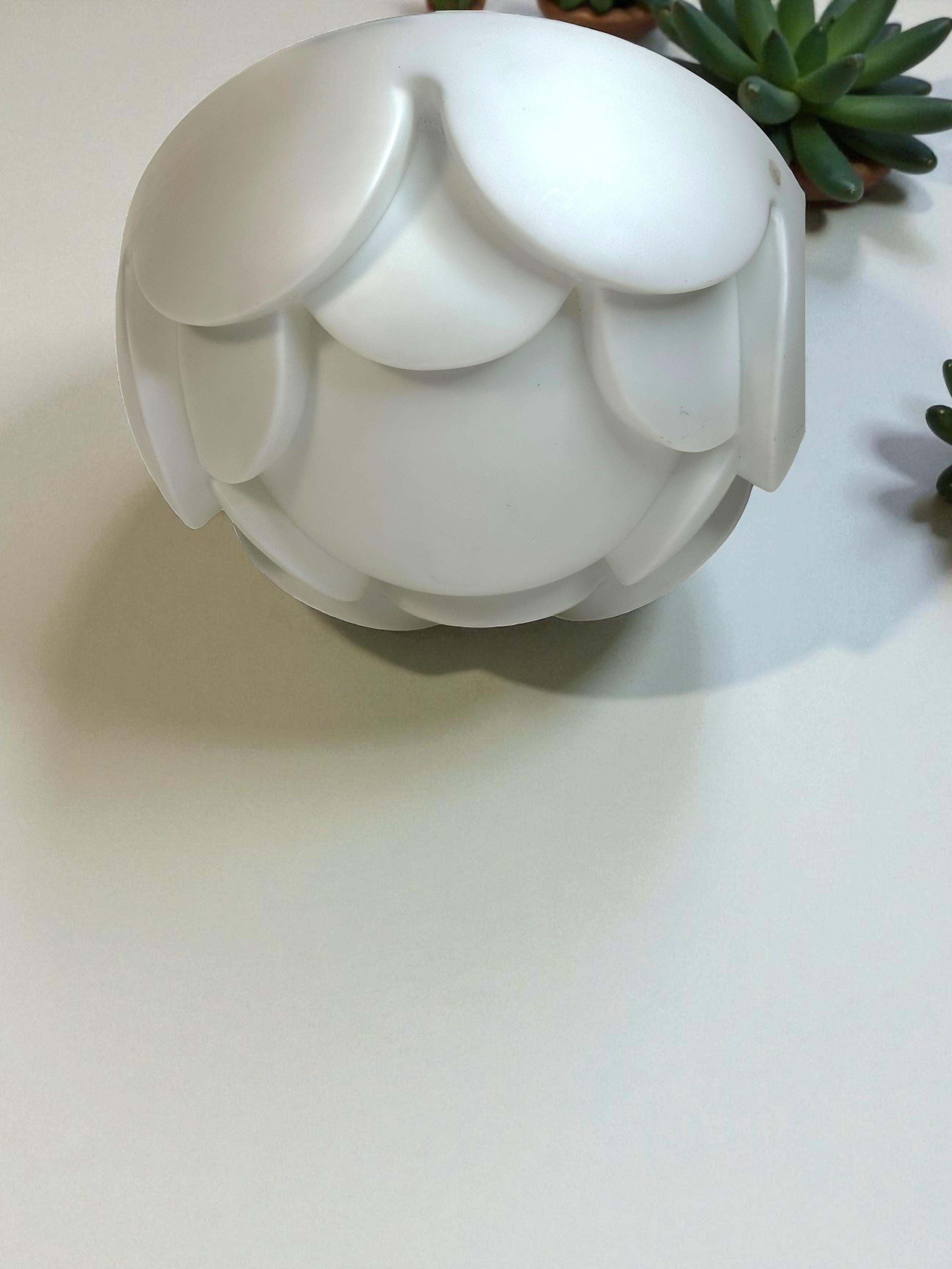 Großer Artischockenlotus Weiß Opal Wandhalterung von Peill & Putzler, 1970er, Germany im Angebot 11