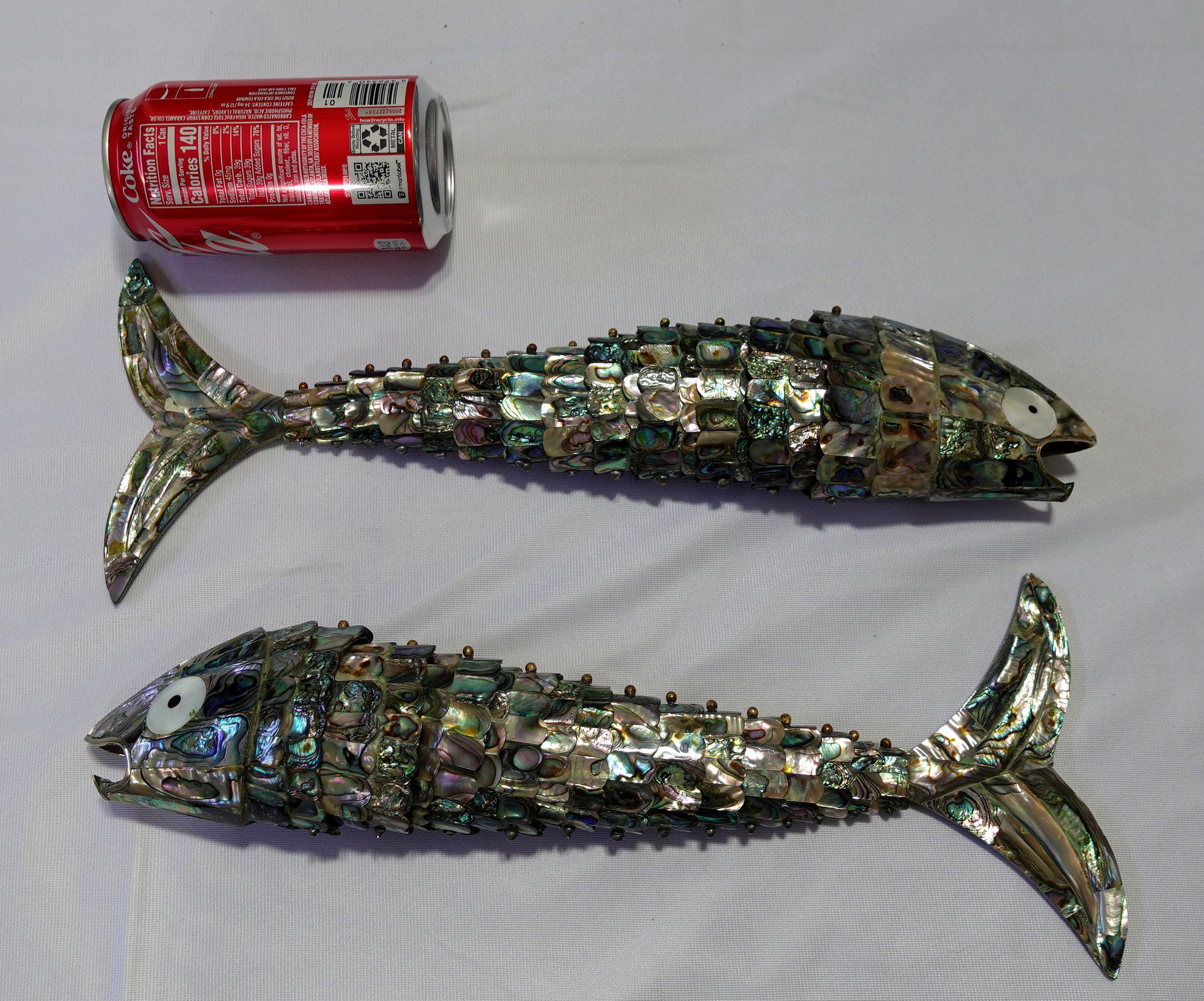 Grande sculpture de poisson en coquille d'haliotide articulée / décapsuleur par Los Castillo 11