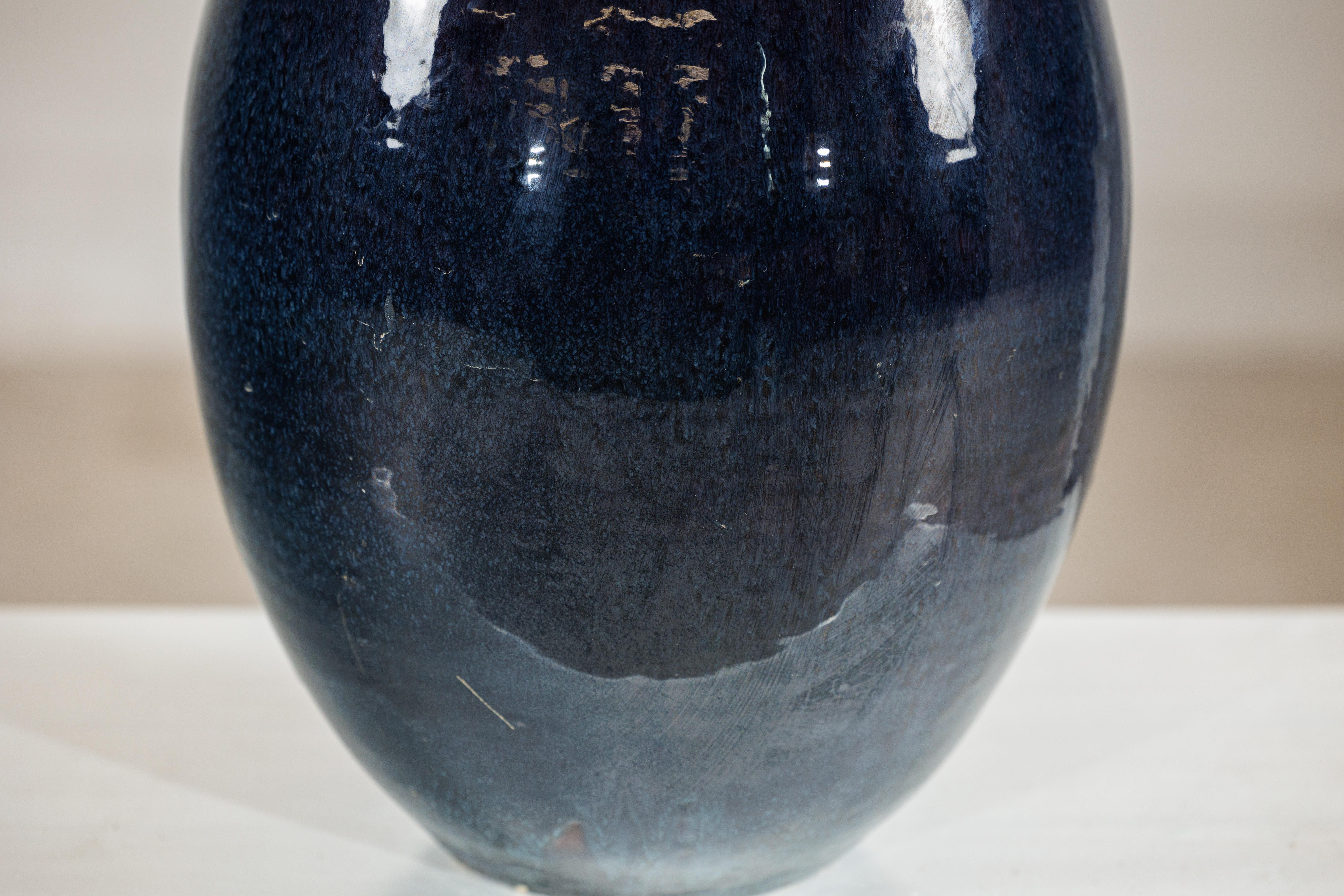 Ceramica Large Artisan Ceramic Vase in Midnight Blue with Brown Tapered Neck in vendita