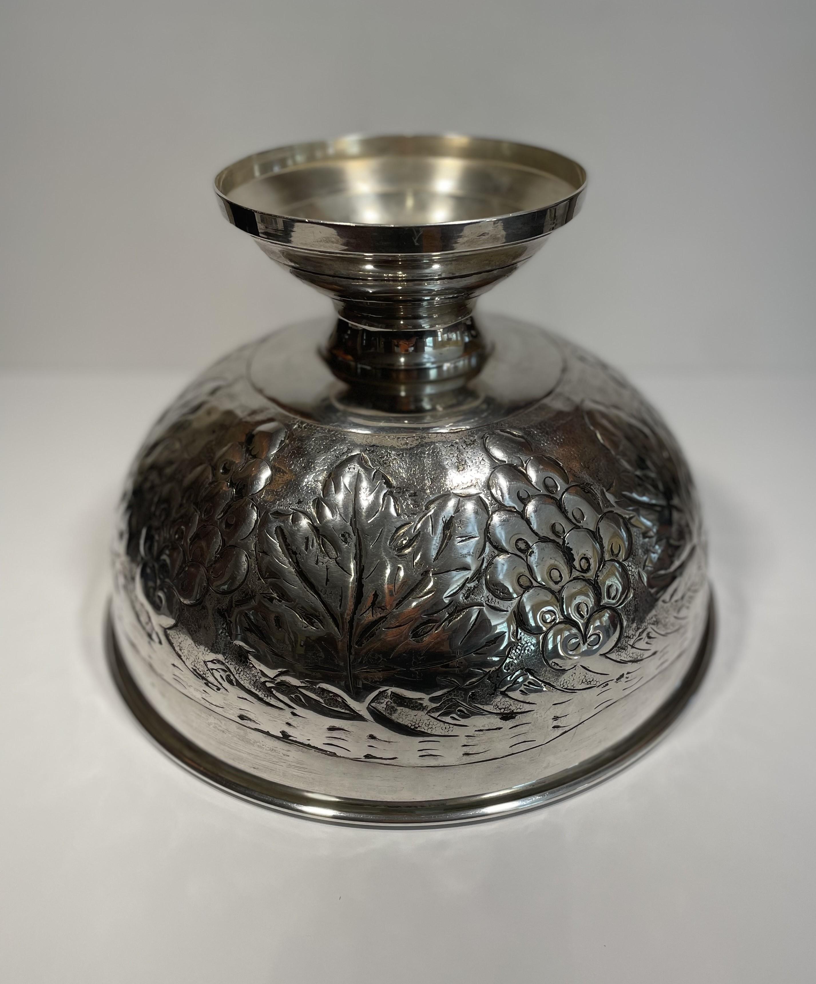 Large Artisan-Crafted Silver Urns - A Pair For Sale 2