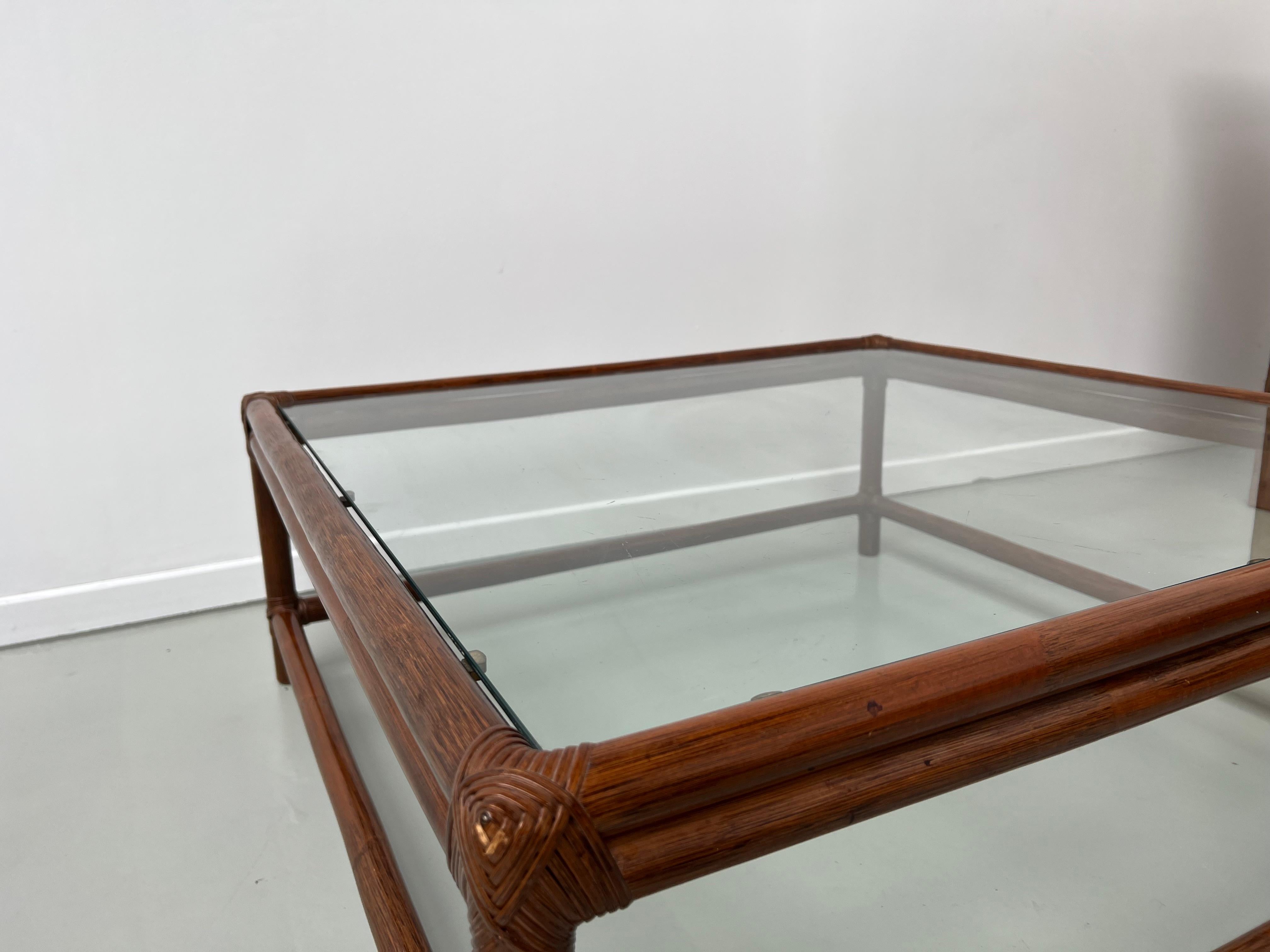 Large Artisanal French Coffee Table in Rattan and Glass, circa 1970 For Sale 2