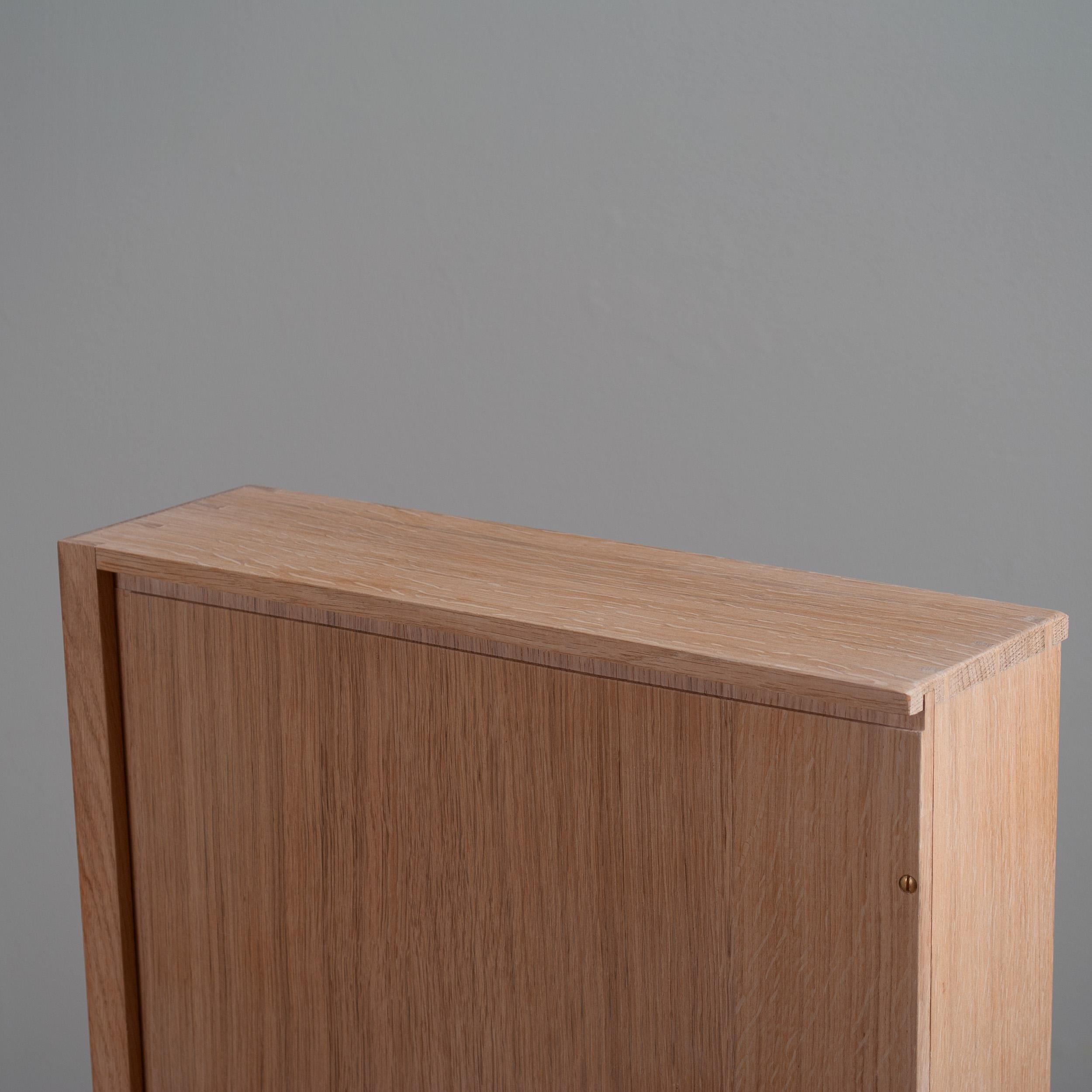 Large Artisanal Handcrafted English Oak Nightstands For Sale 3