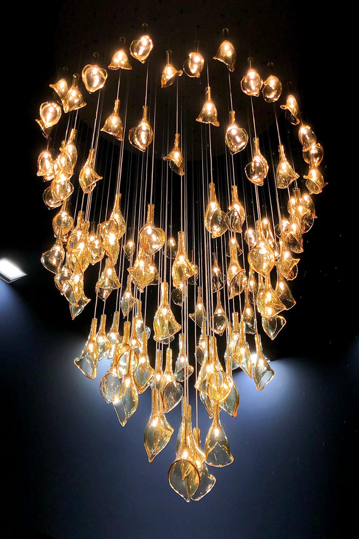 Großer Artistic Pendelleuchter 115 Lights in Akazie Murano Glas Multiforme (Sonstiges) im Angebot