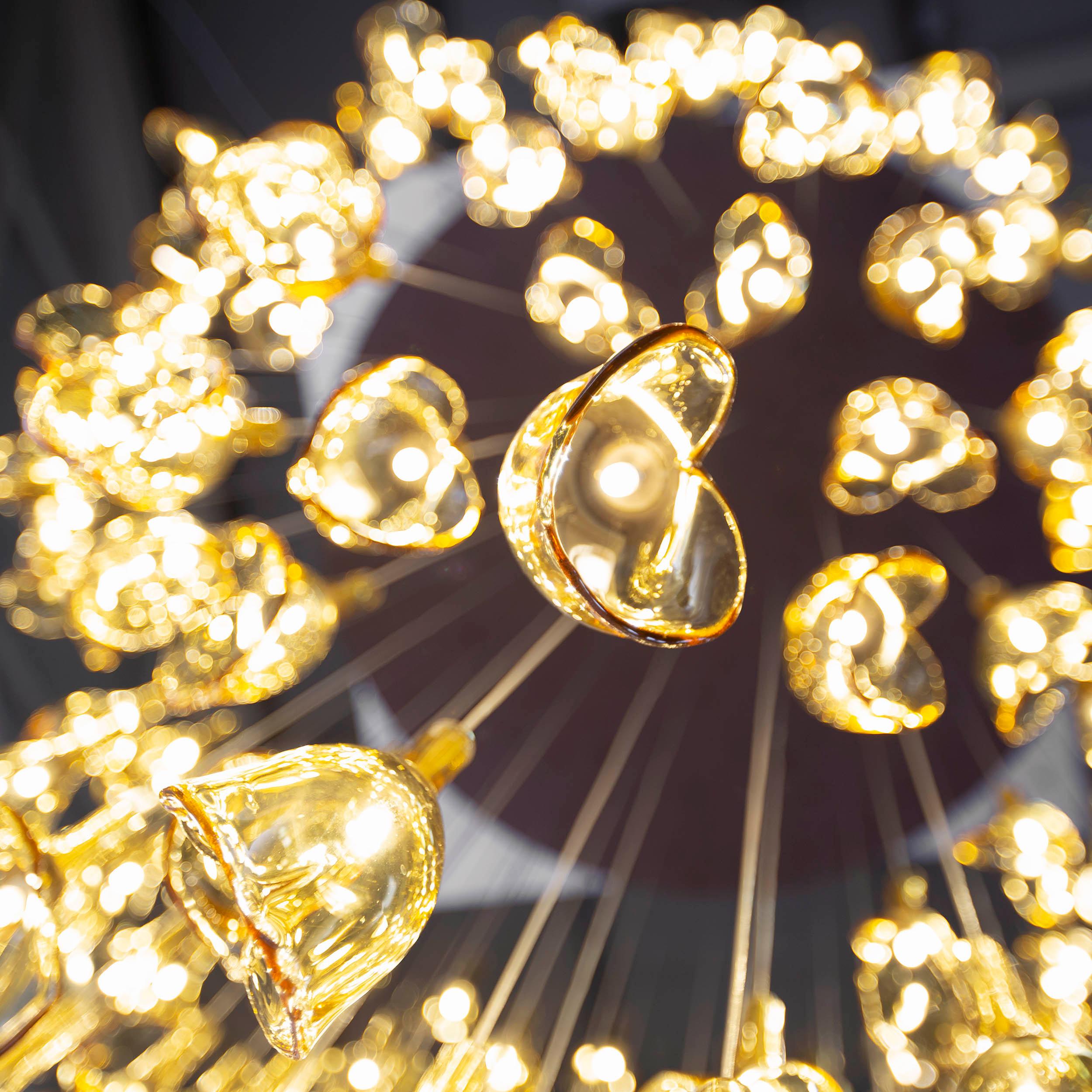 Grande lampadario a sospensione Artistics 115 luci in vetro di Acacia Murano Multiforme in vendita 2