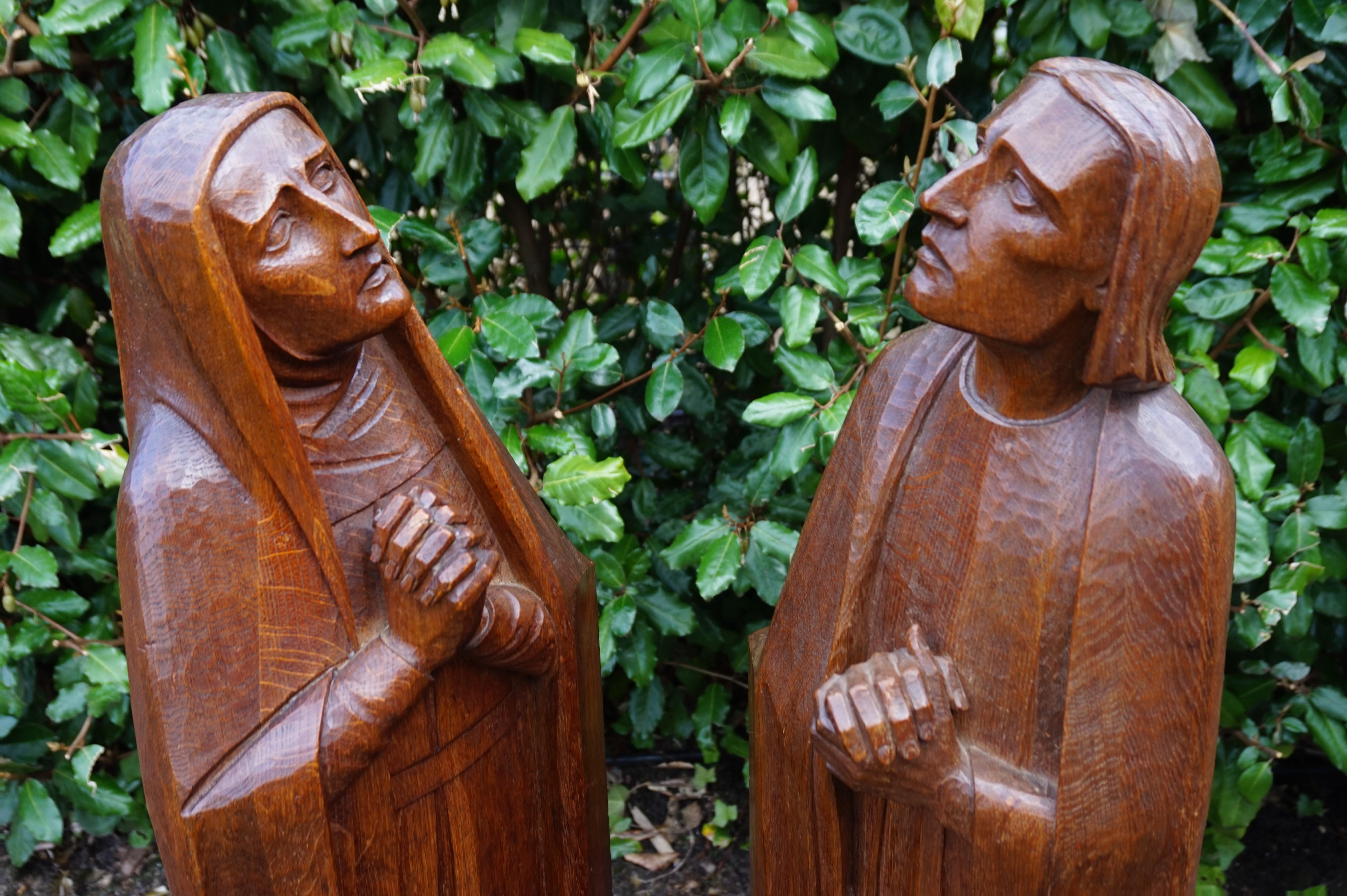 Large Arts & Crafts Hand Carved Mourning Mary and Saint John Church Sculptures In Good Condition In Lisse, NL