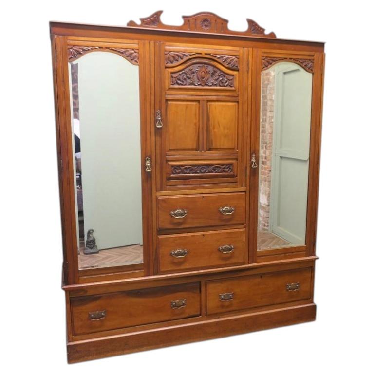 Armario Grande Arts and Crafts Compactum, Desmontable