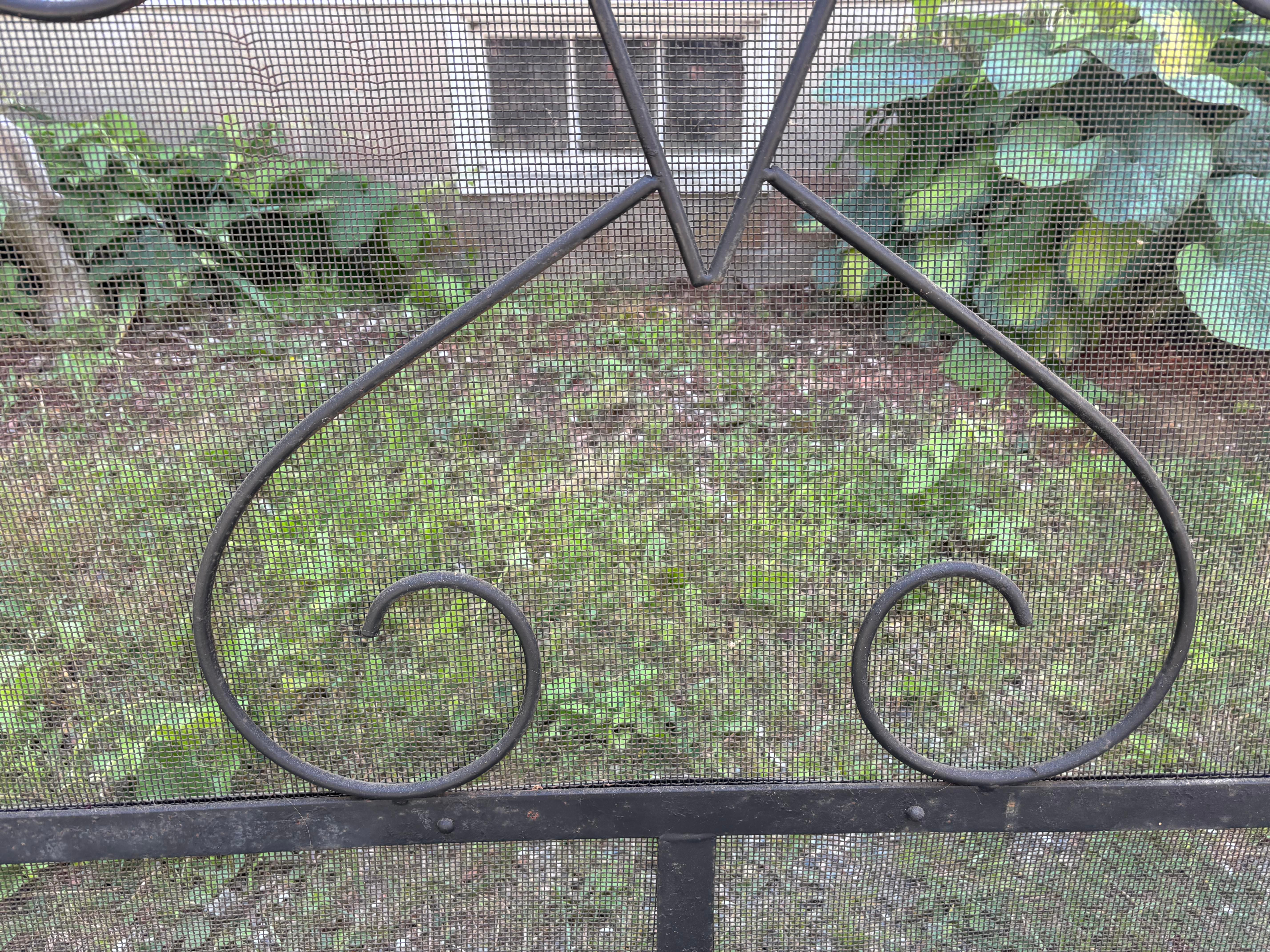 Late 19th Century Large Arts And Crafts Wrought Iron Fireplace Screen For Sale