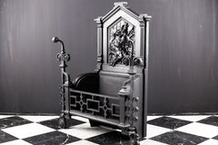 Large Arts & Crafts Antique Fire Grate Featuring a Dragon Late 19th Century