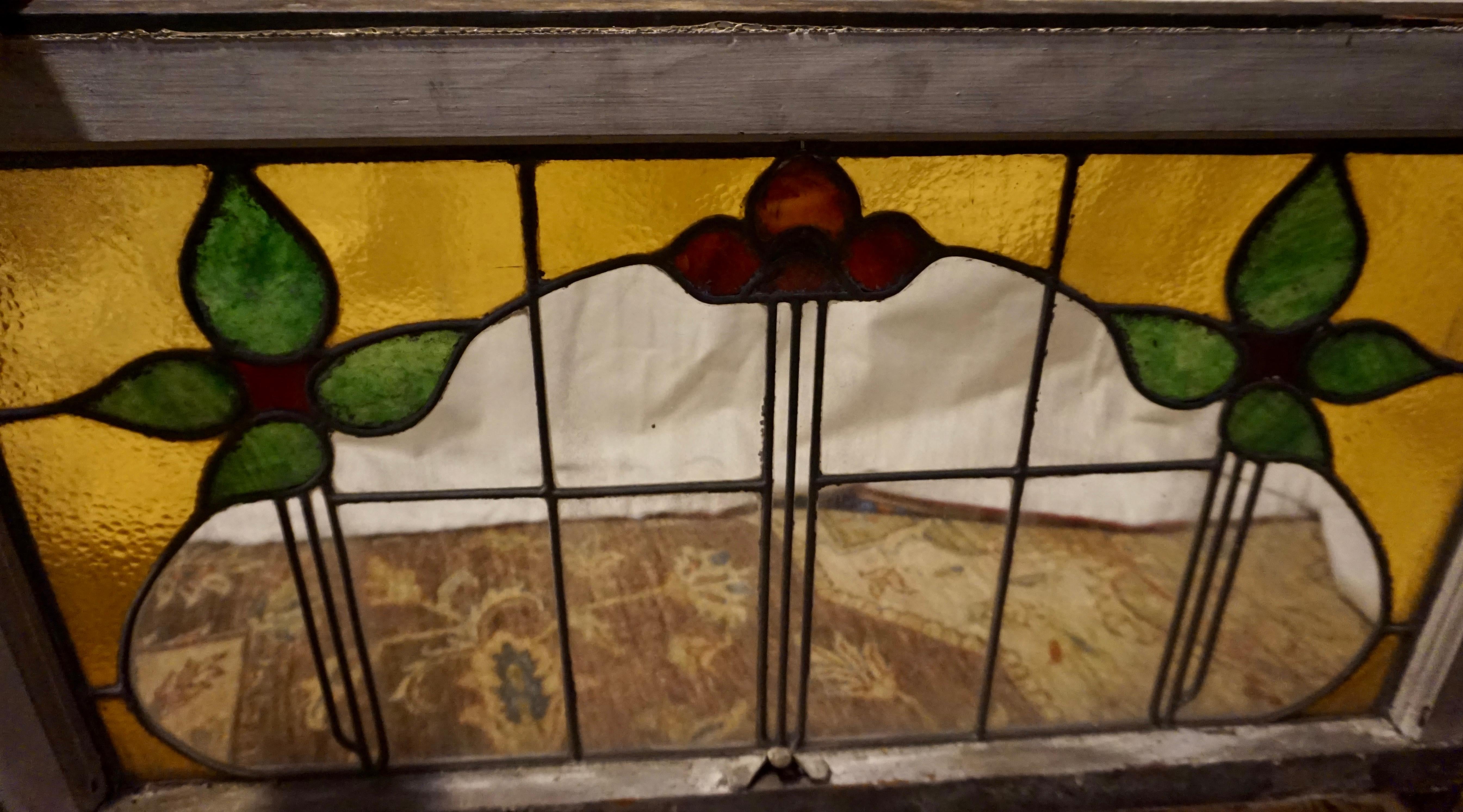 Large Arts & Crafts Stained Glass Window with Floral Theme In Good Condition For Sale In Vancouver, British Columbia