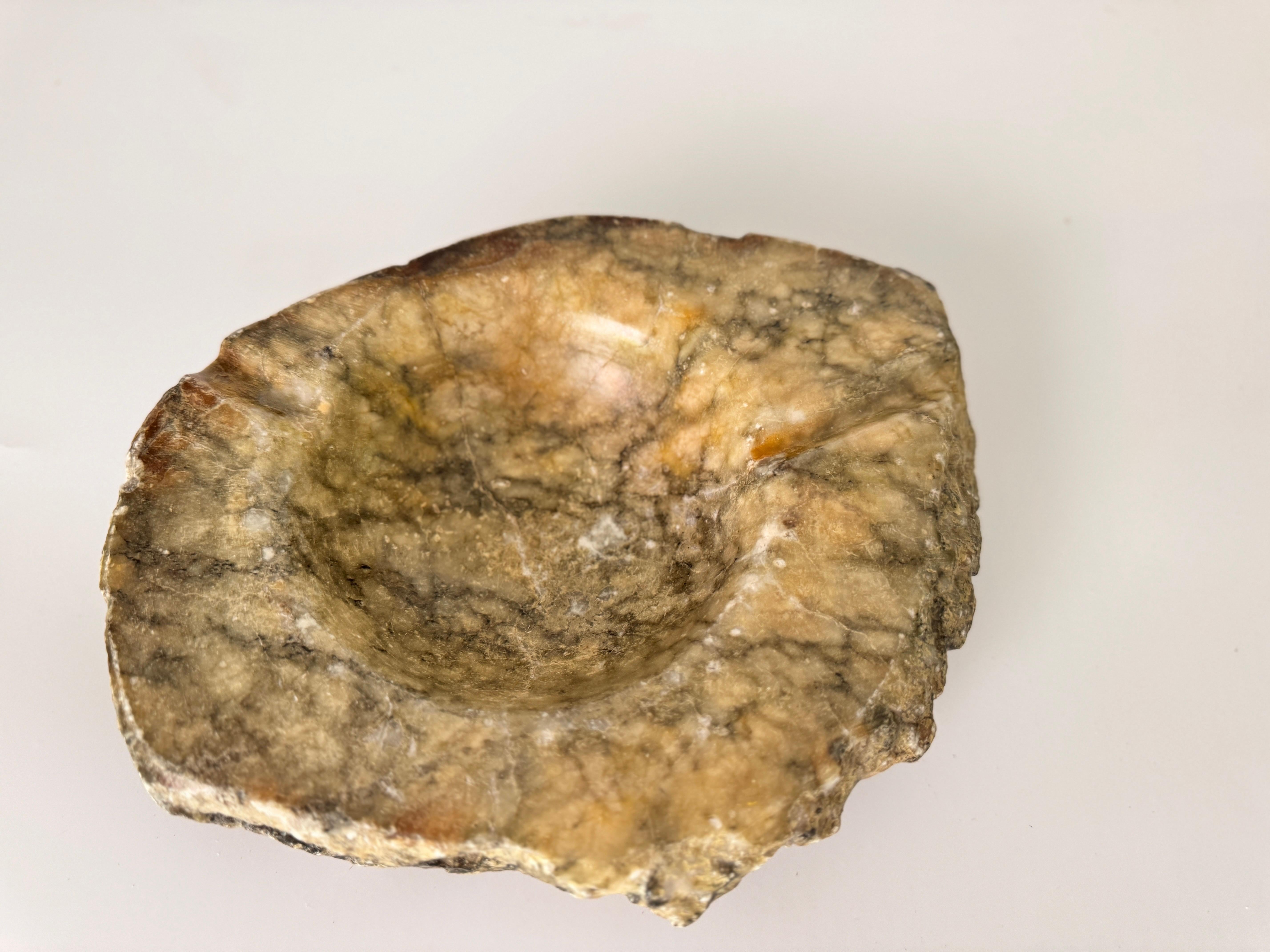 Großer Aschenbecher oder Vide Poche in Marmor Onyx in grüner Farbe Italien 1960 im Angebot 2