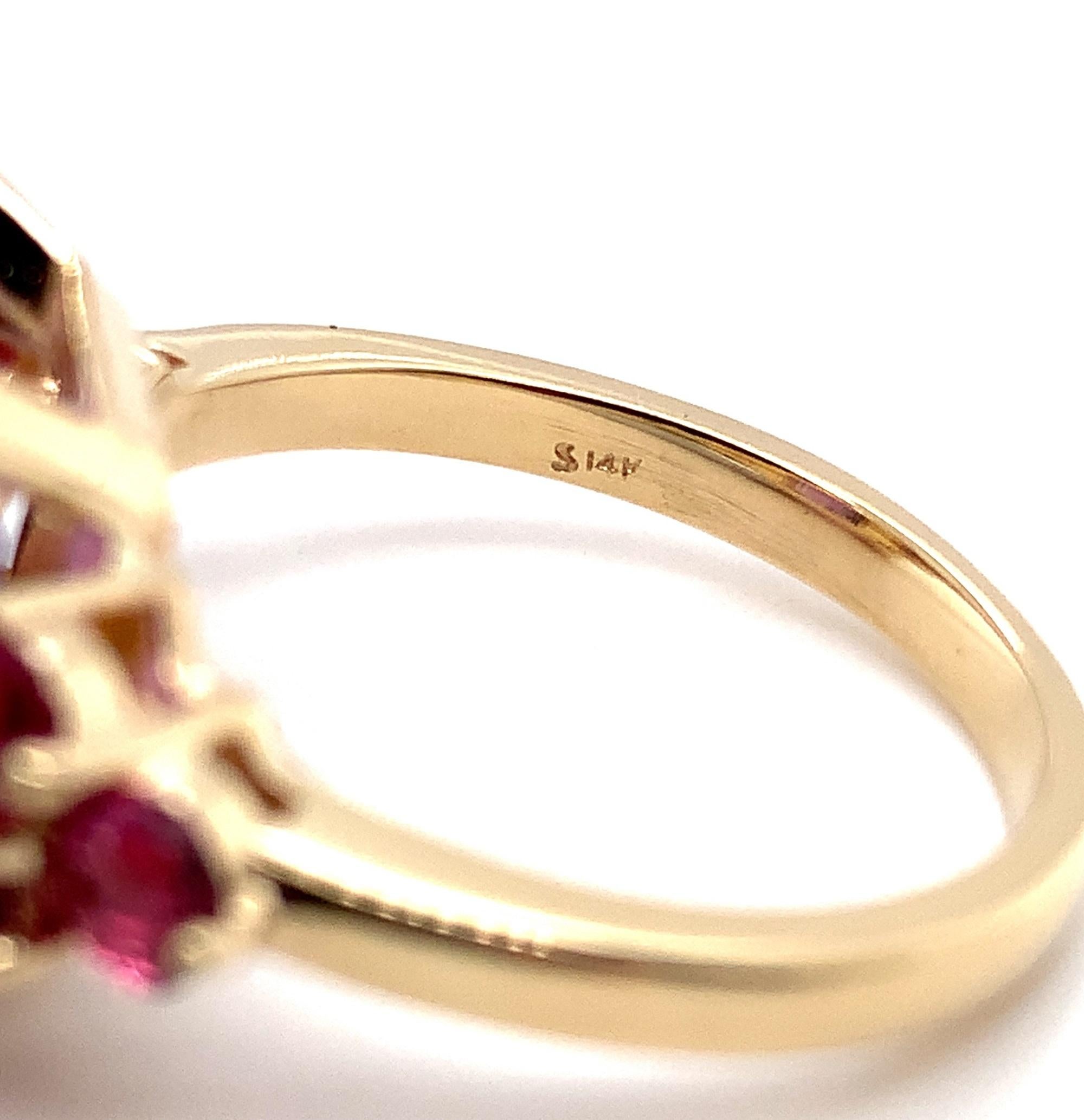 Contemporary Large Asscher 20 carat Amethyst & Ruby Ring For Sale