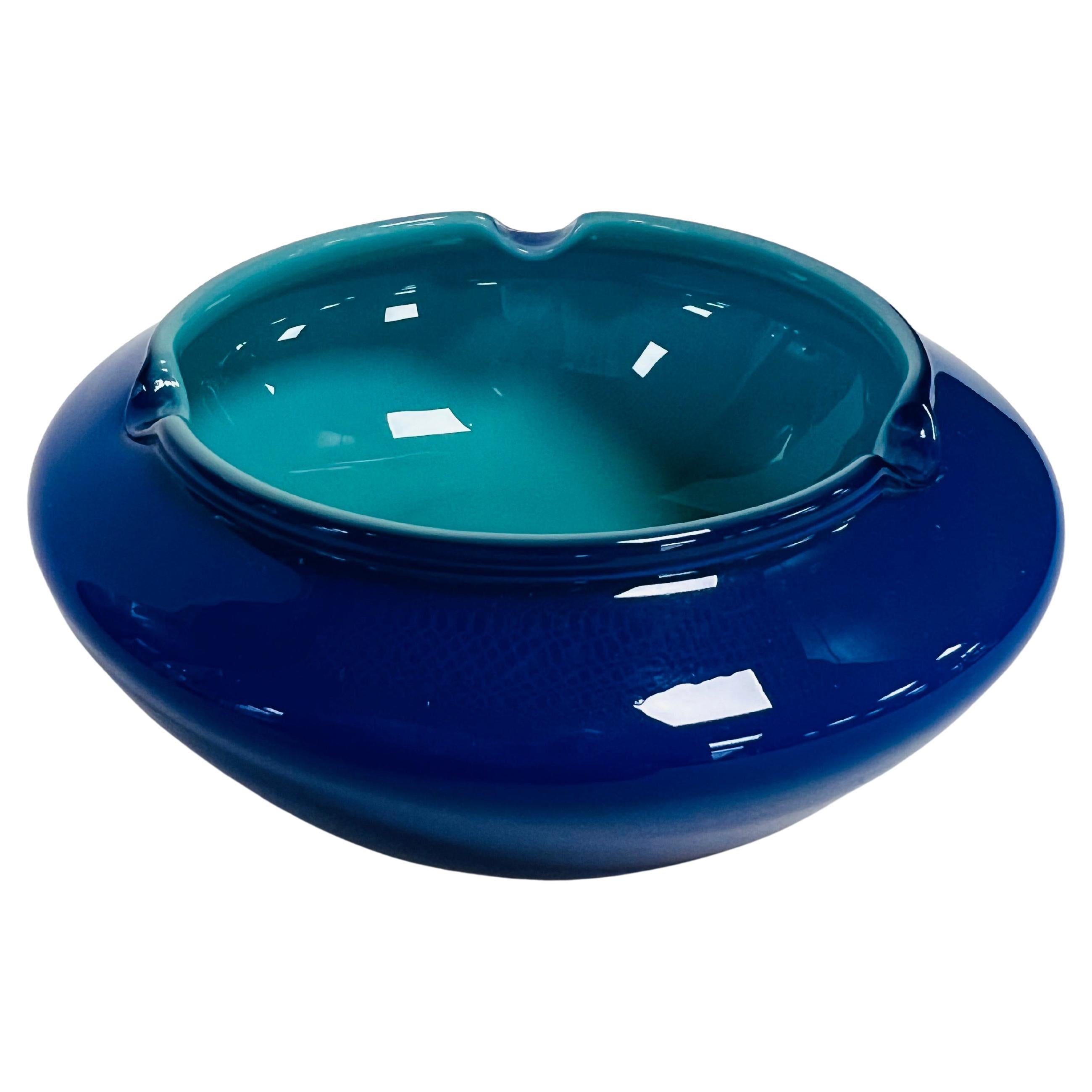 Archimede Seguso large astray in Murano glass circa 1950