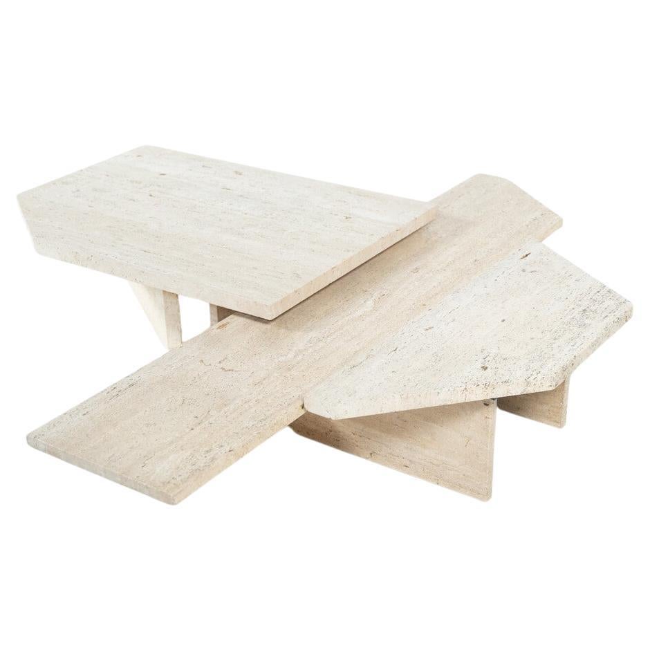 Grande table basse asymétrique attribuée à Willy Ballez, travertin, années 1970 en vente