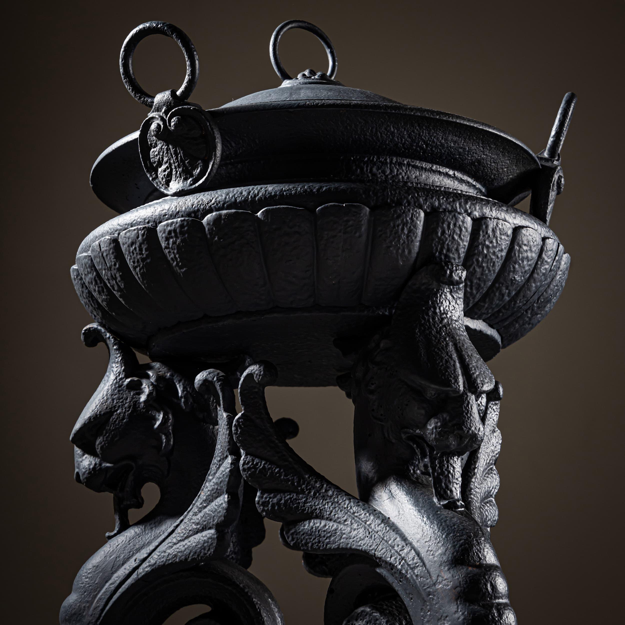 German Large Athénienne, 19th Century For Sale