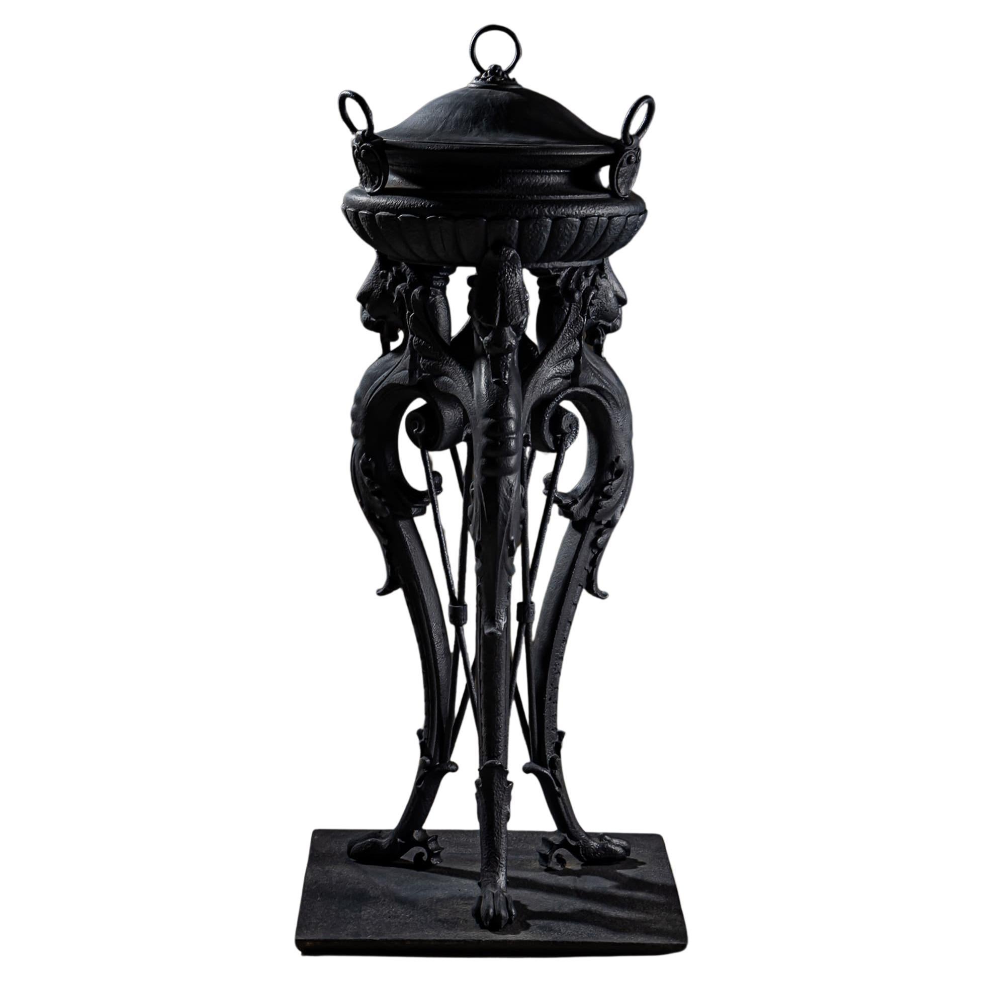 Large Athénienne, 19th Century