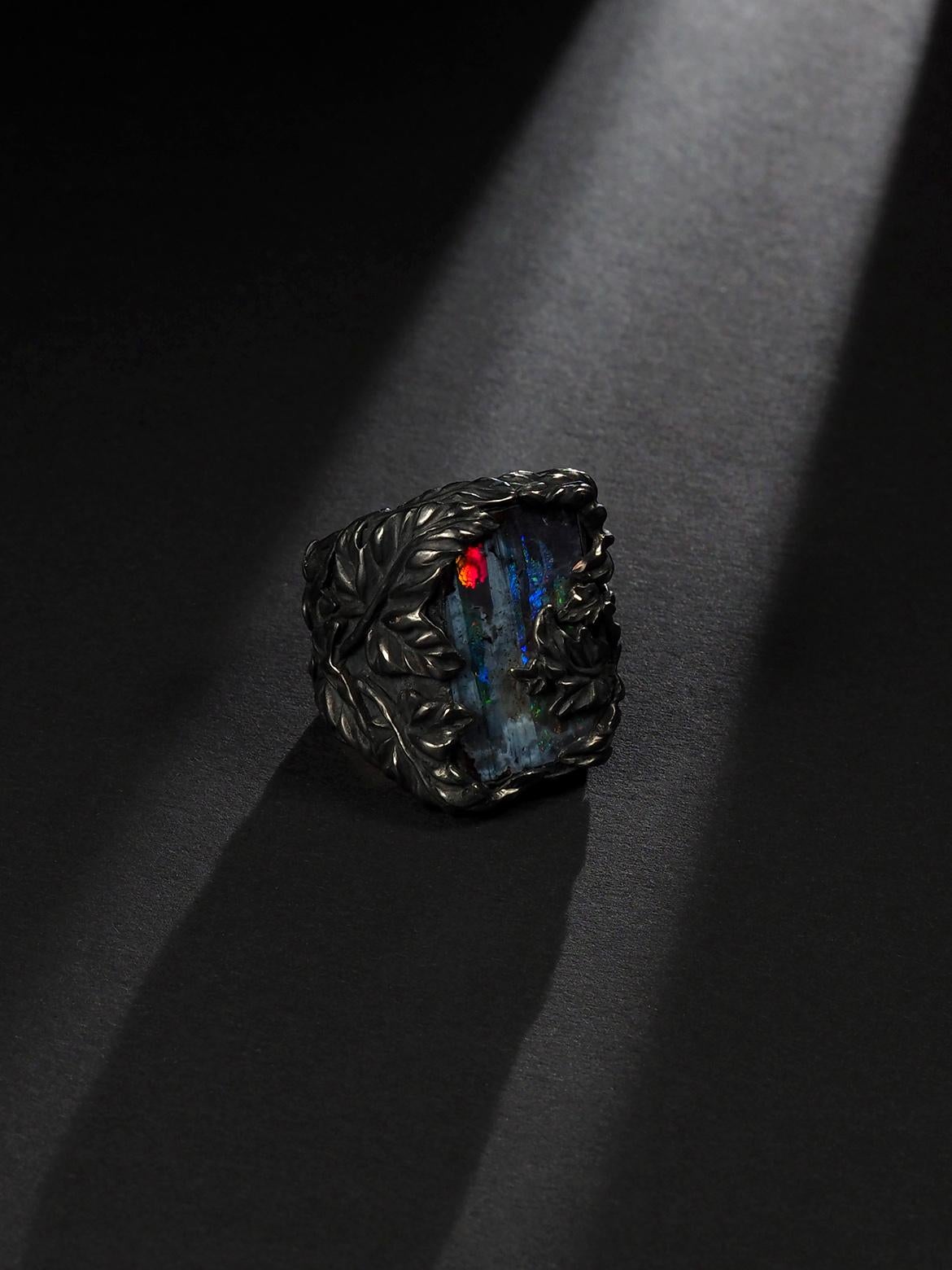 Large Australian Boulder Opal Red Green Blue Gemstone Ivy Silver Ring For Sale 4