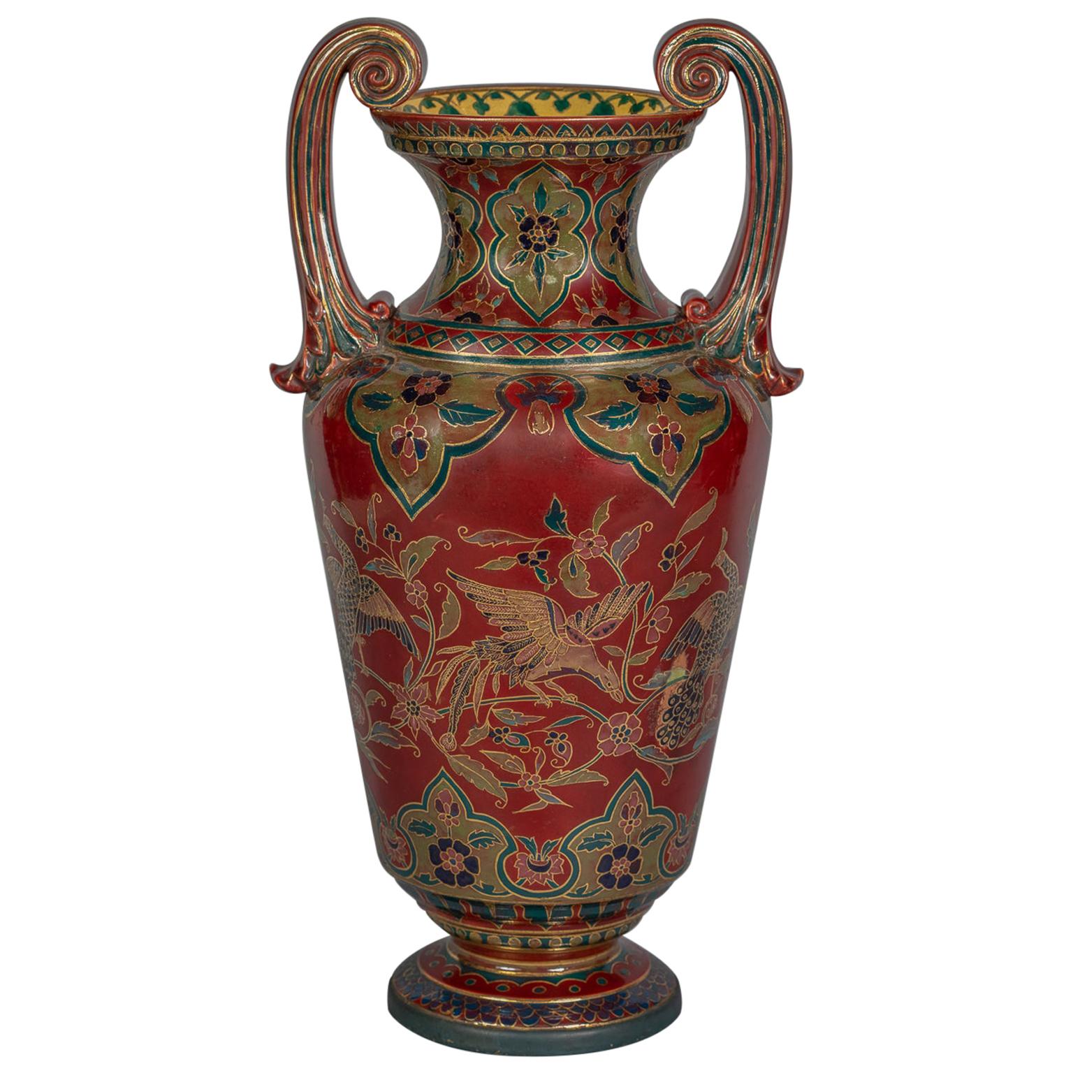 Grand vase autrichien Art Nouveau à deux poignées en poterie de fond marron, année 1890 en vente