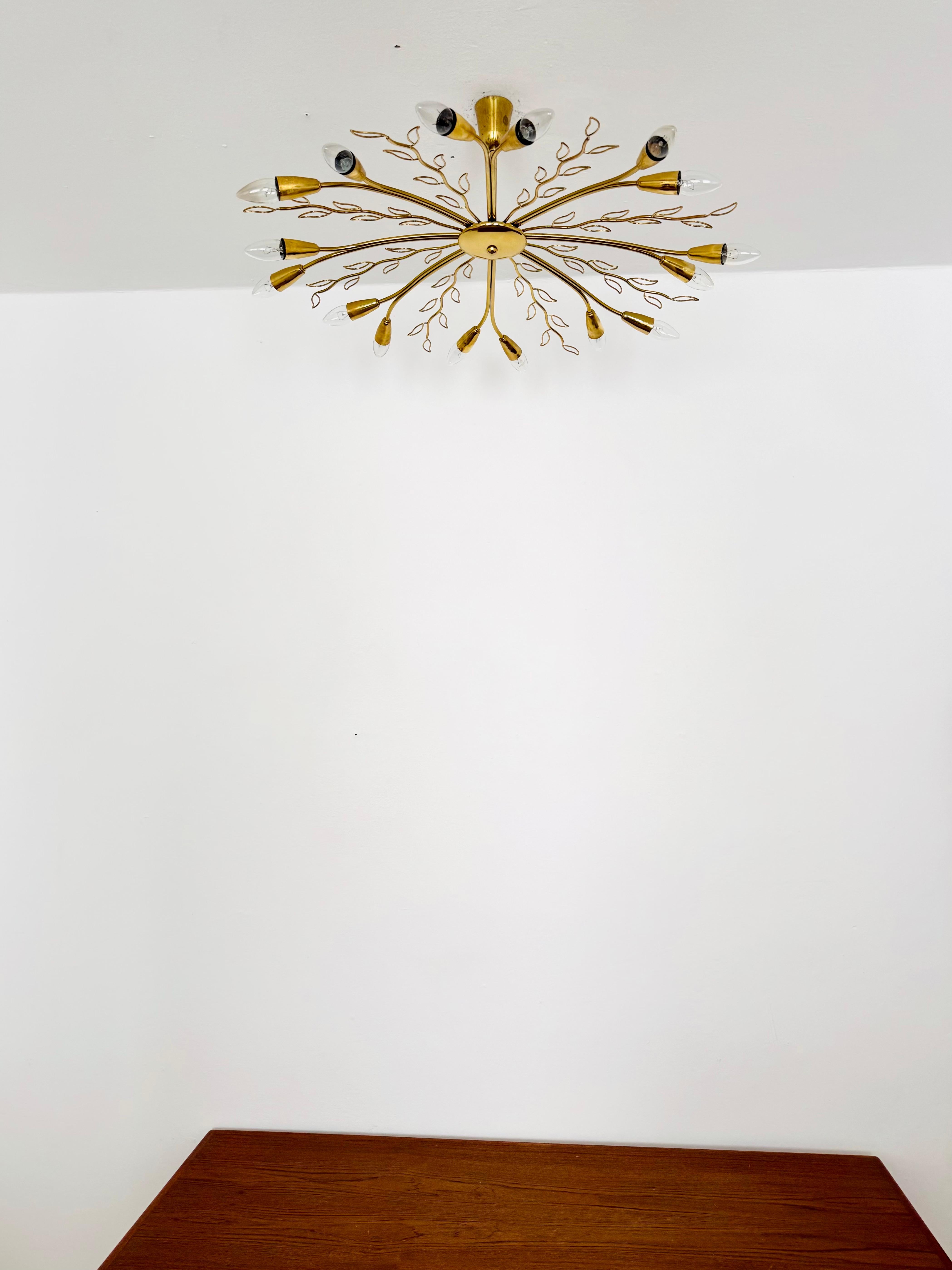Austriaco Large Austrian Brass Chandelier by Rupert Nikoll in vendita