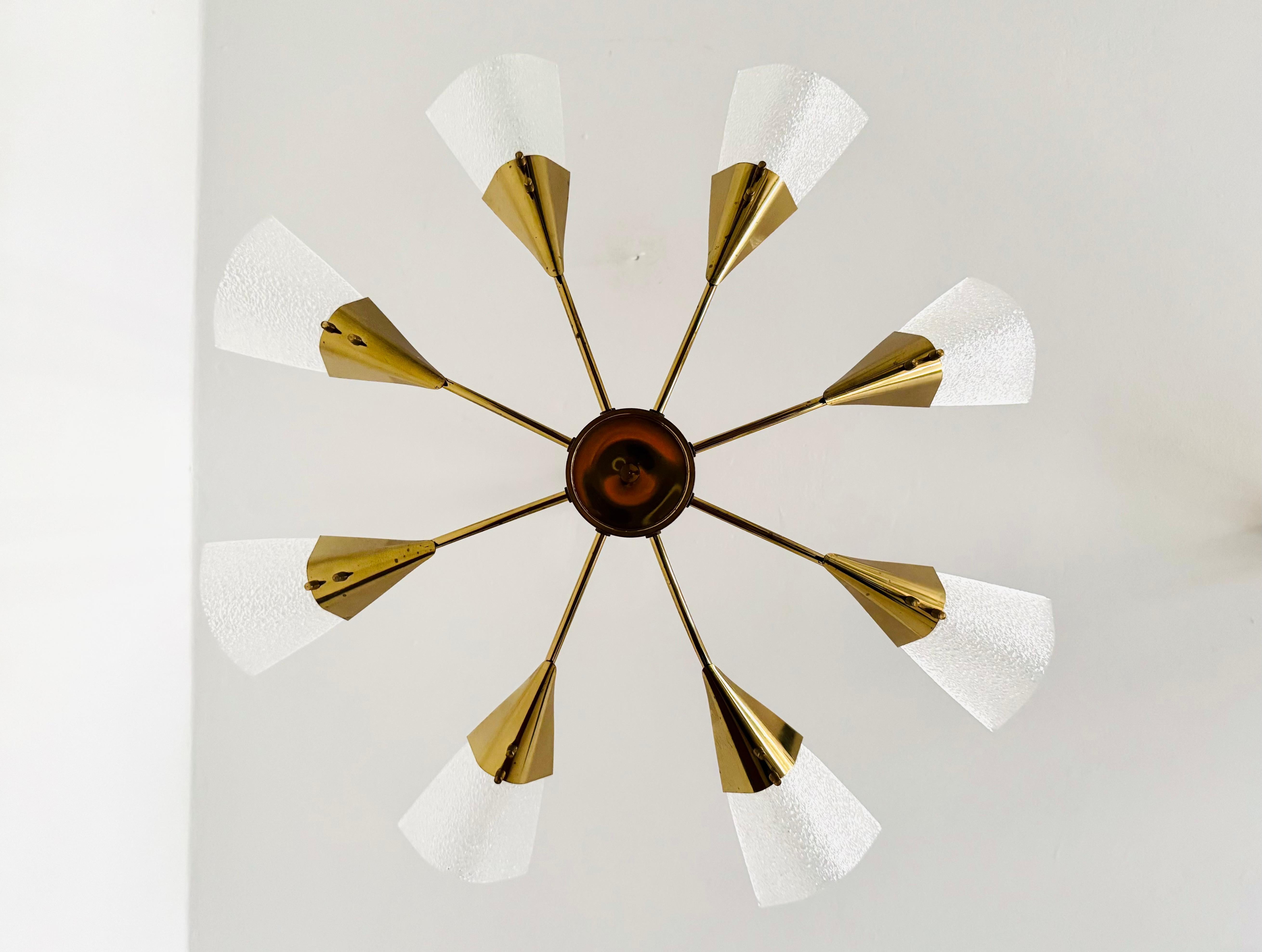 Metallo Grande lampadario austriaco in ottone di Rupert Nikoll in vendita