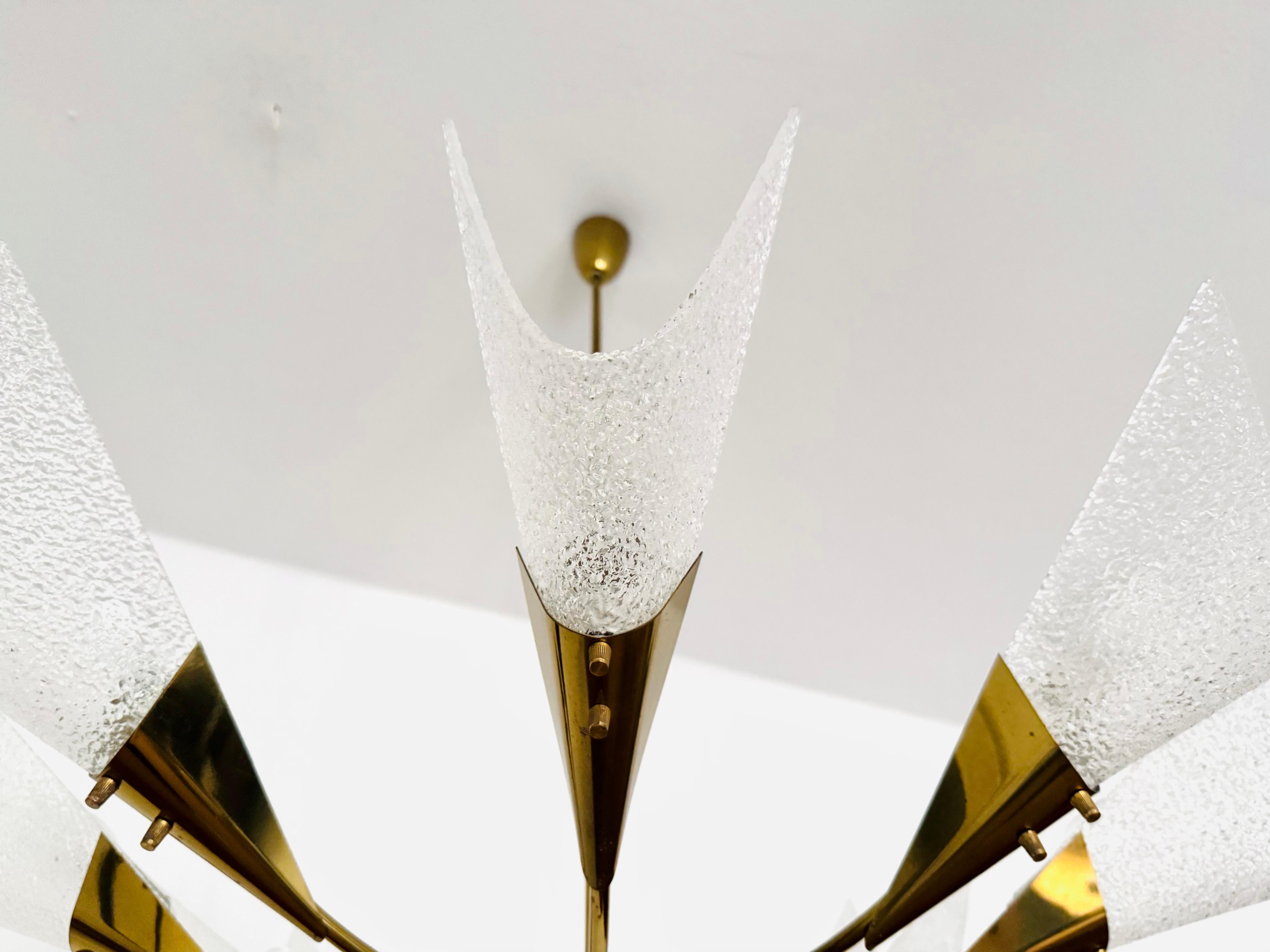 Grande lampadario austriaco in ottone di Rupert Nikoll in vendita 2