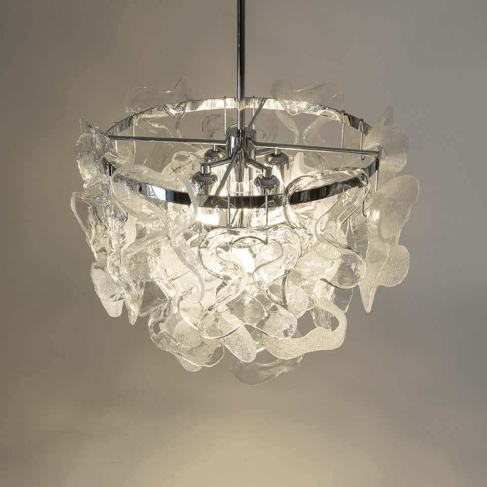 Grande lampadario austriaco in vetro del Medioevo 